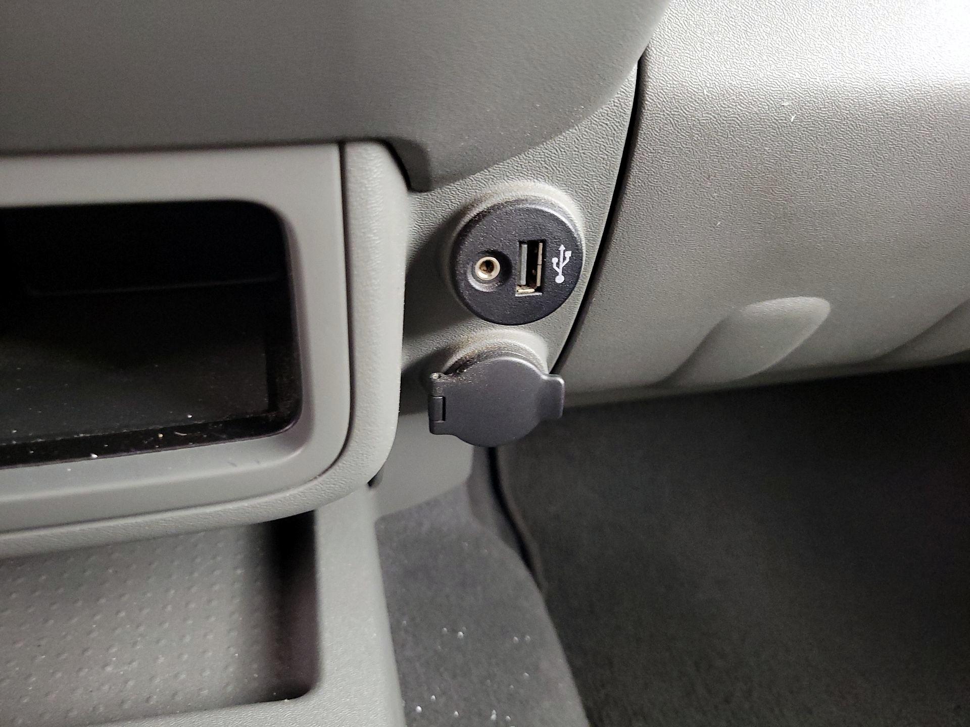 Thumbnail: 2021 Nissan Frontier - 18