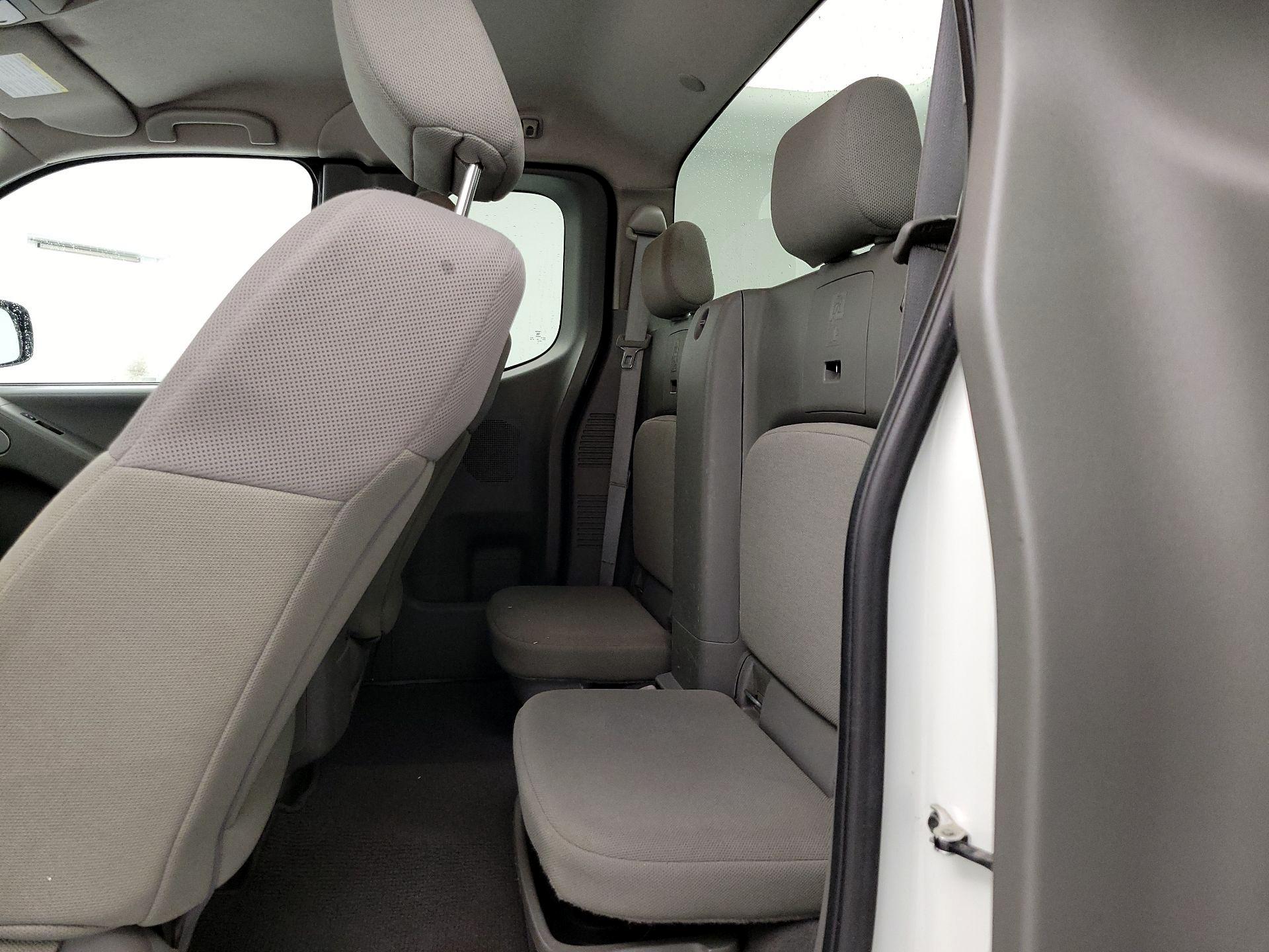 Thumbnail: 2021 Nissan Frontier - 19