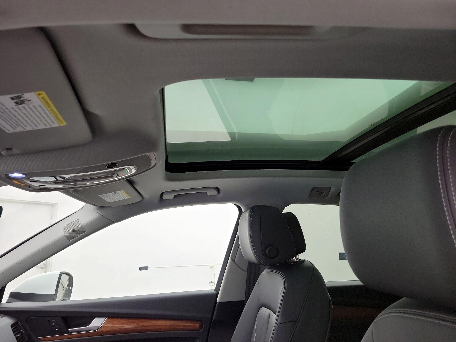 Thumbnail: 2022 Audi Q5 - 19