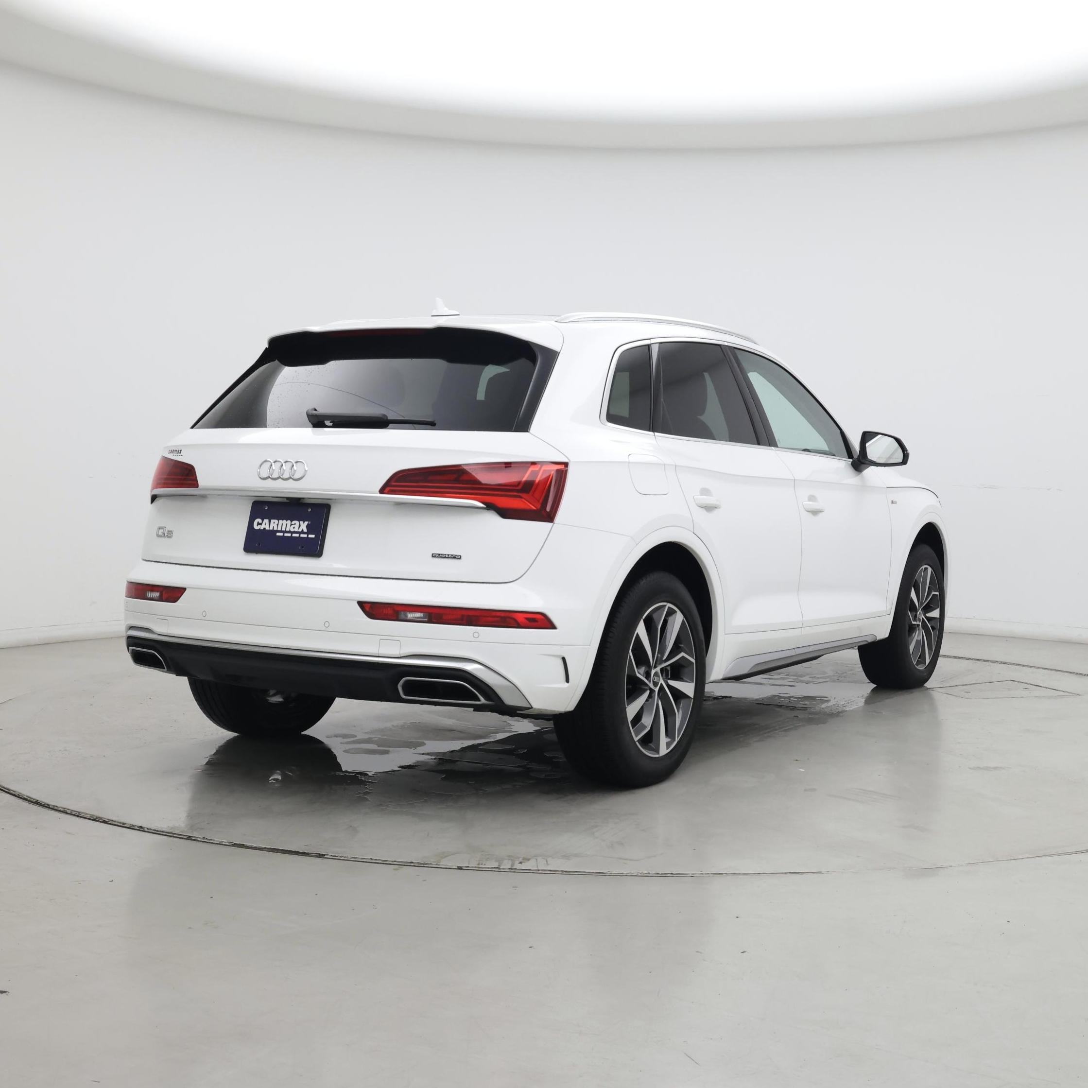 Thumbnail: 2022 Audi Q5 - 8