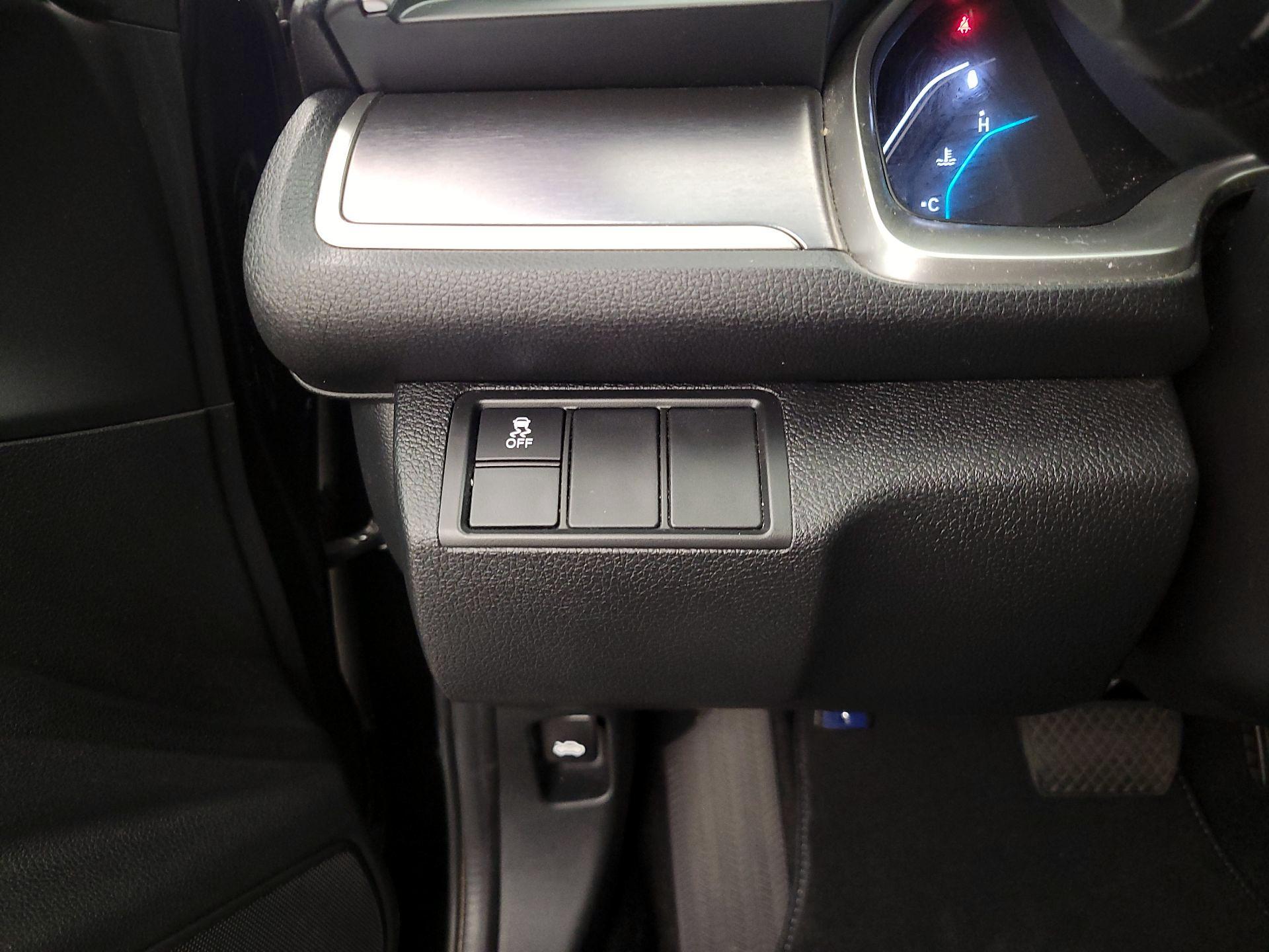 Thumbnail: 2017 Honda Civic - 13