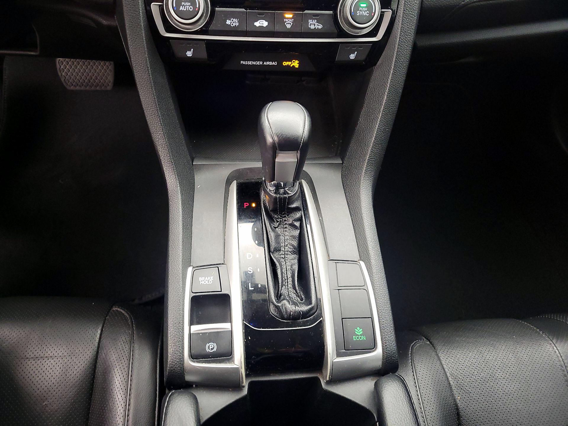 Thumbnail: 2017 Honda Civic - 17