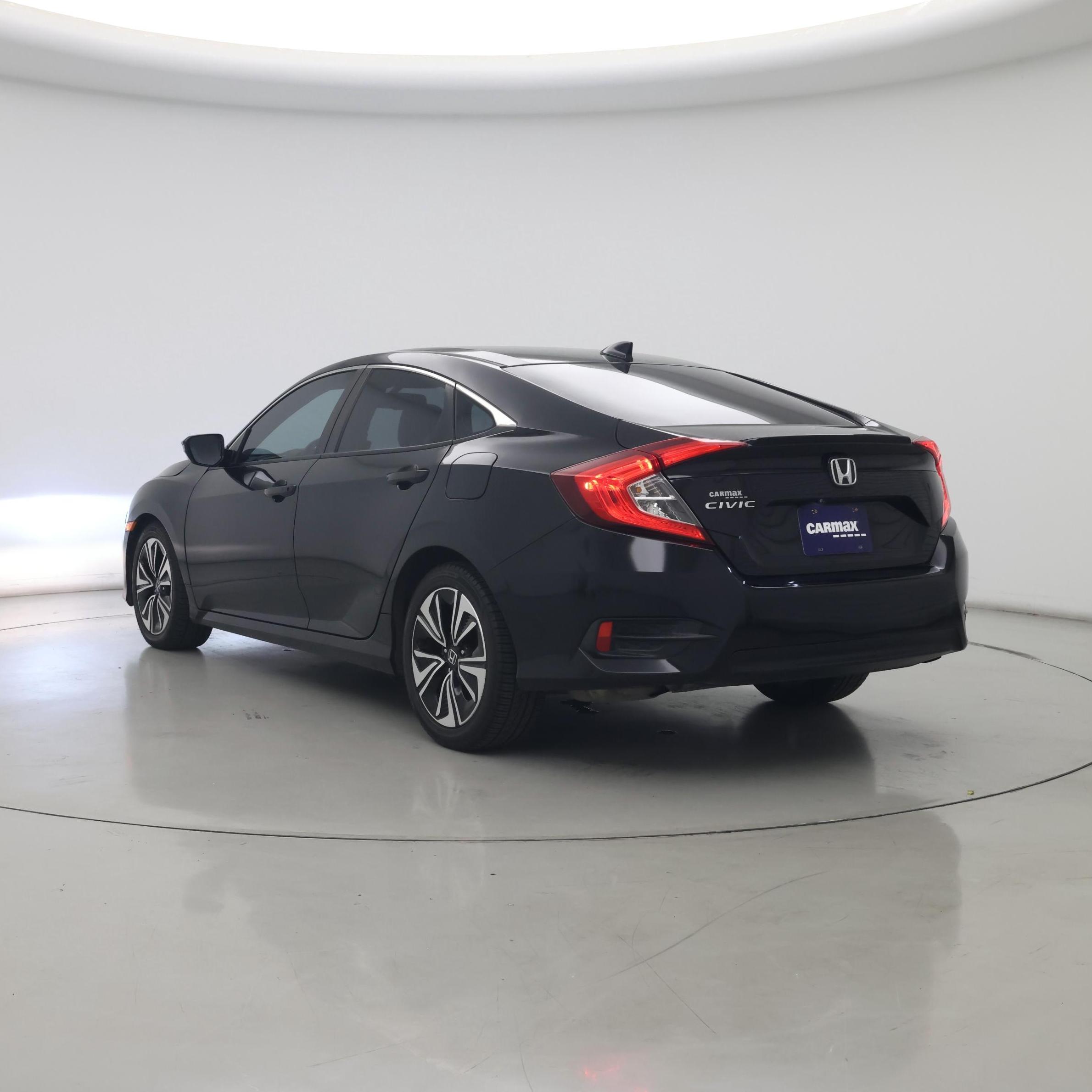 Thumbnail: 2017 Honda Civic - 2