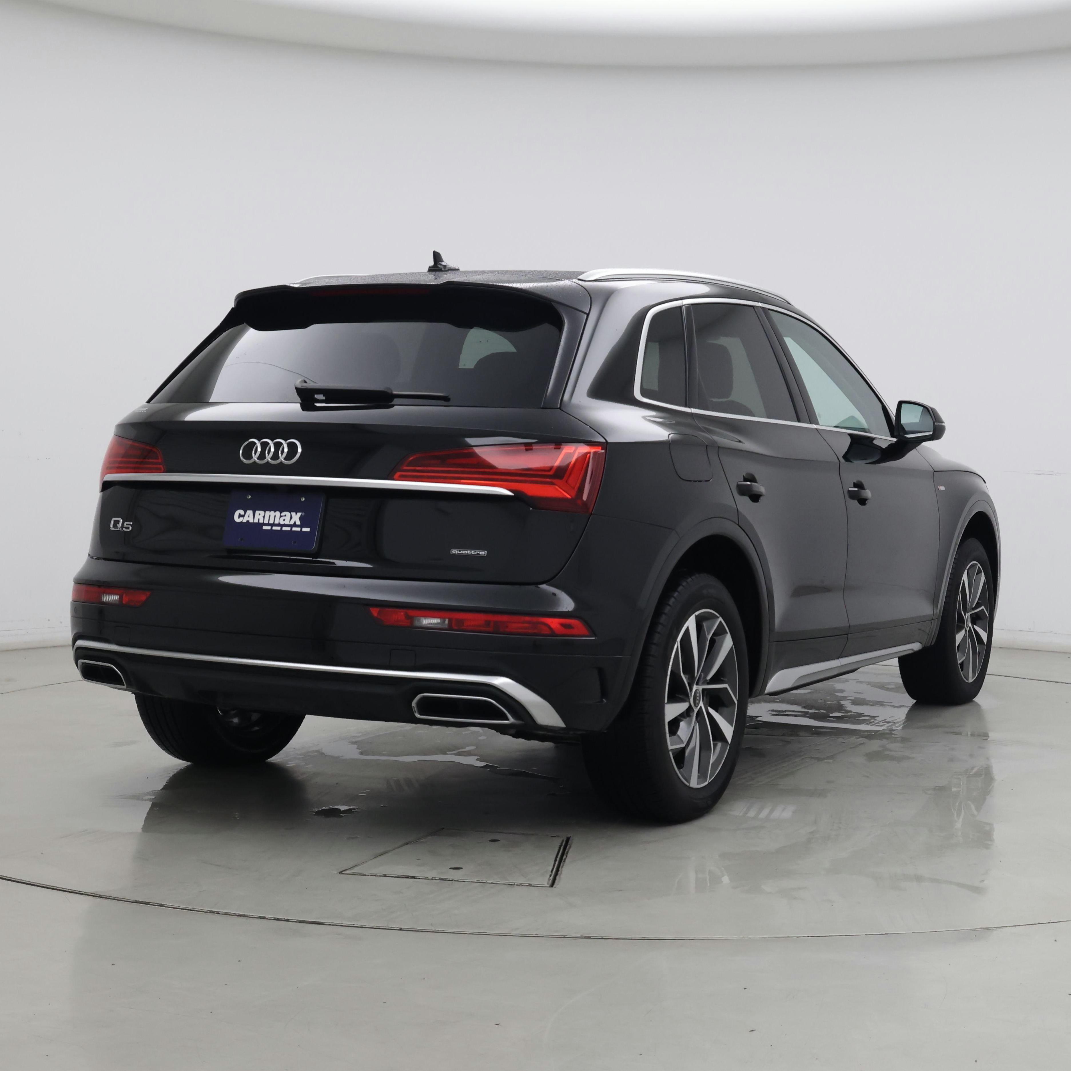 Thumbnail: 2024 Audi Q5 - 8