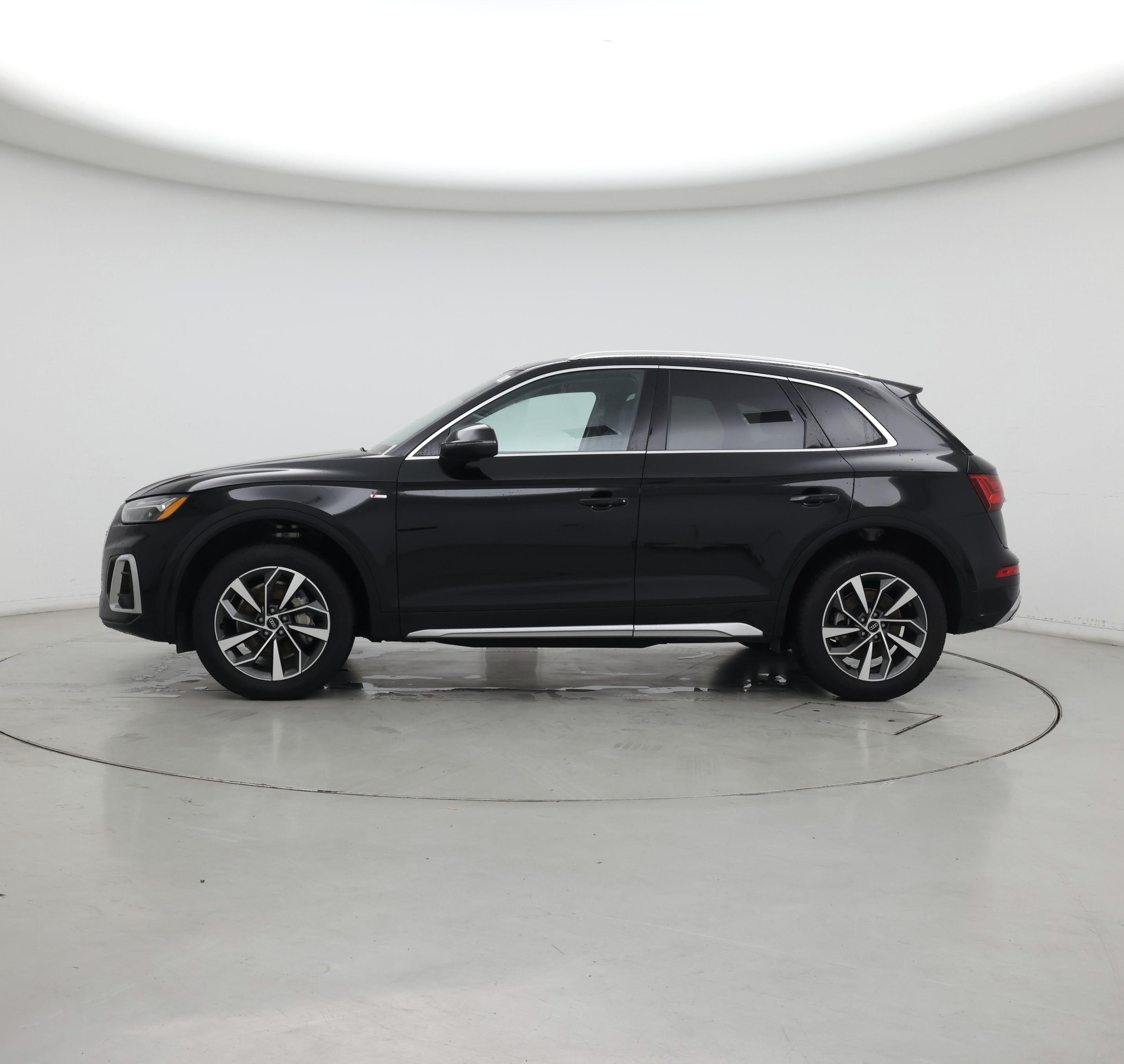 Thumbnail: 2024 Audi Q5 - 3