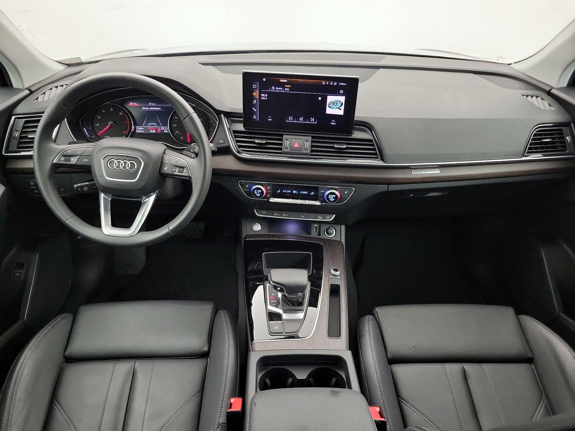 Thumbnail: 2024 Audi Q5 - 9