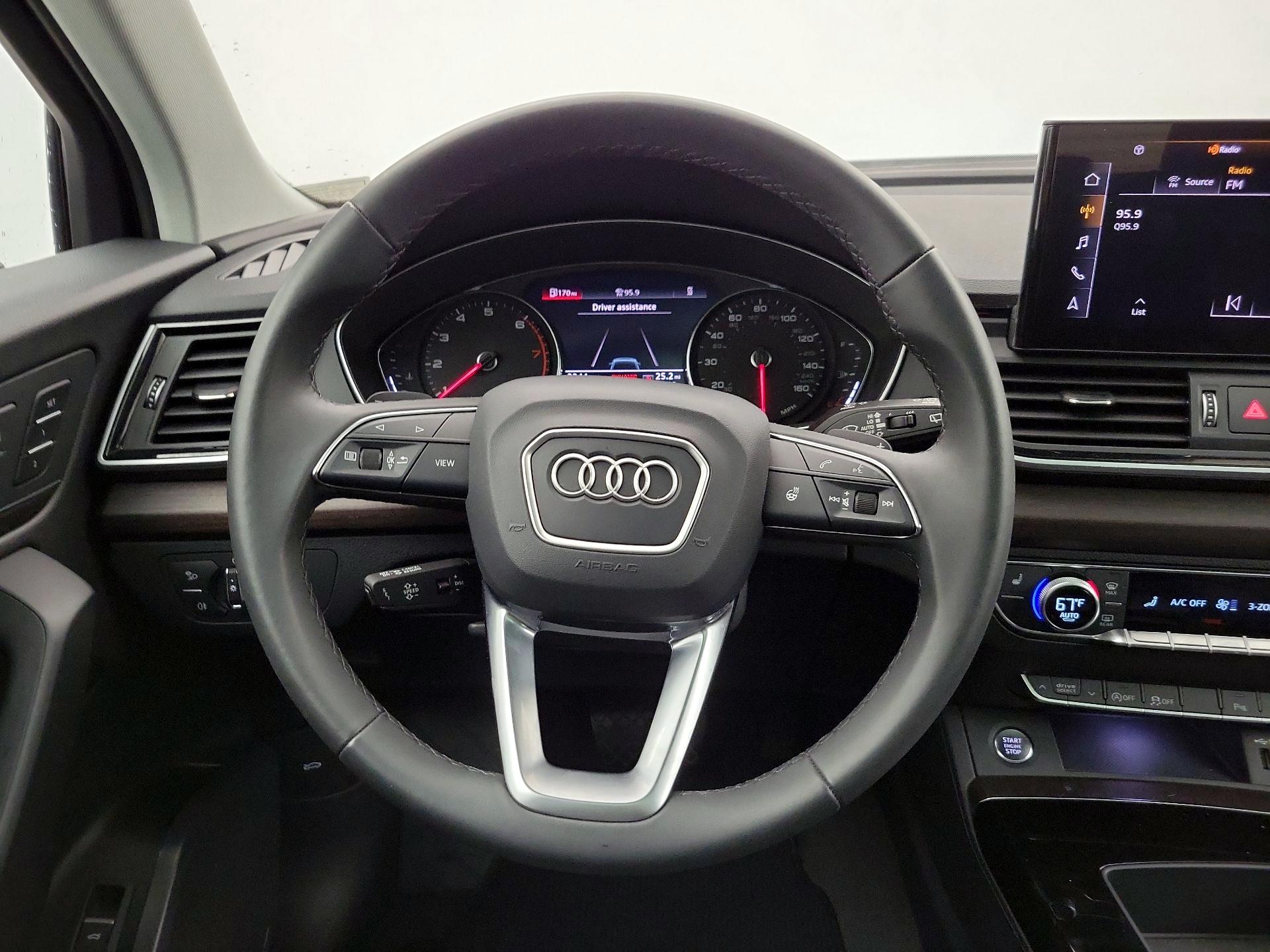 Thumbnail: 2024 Audi Q5 - 10