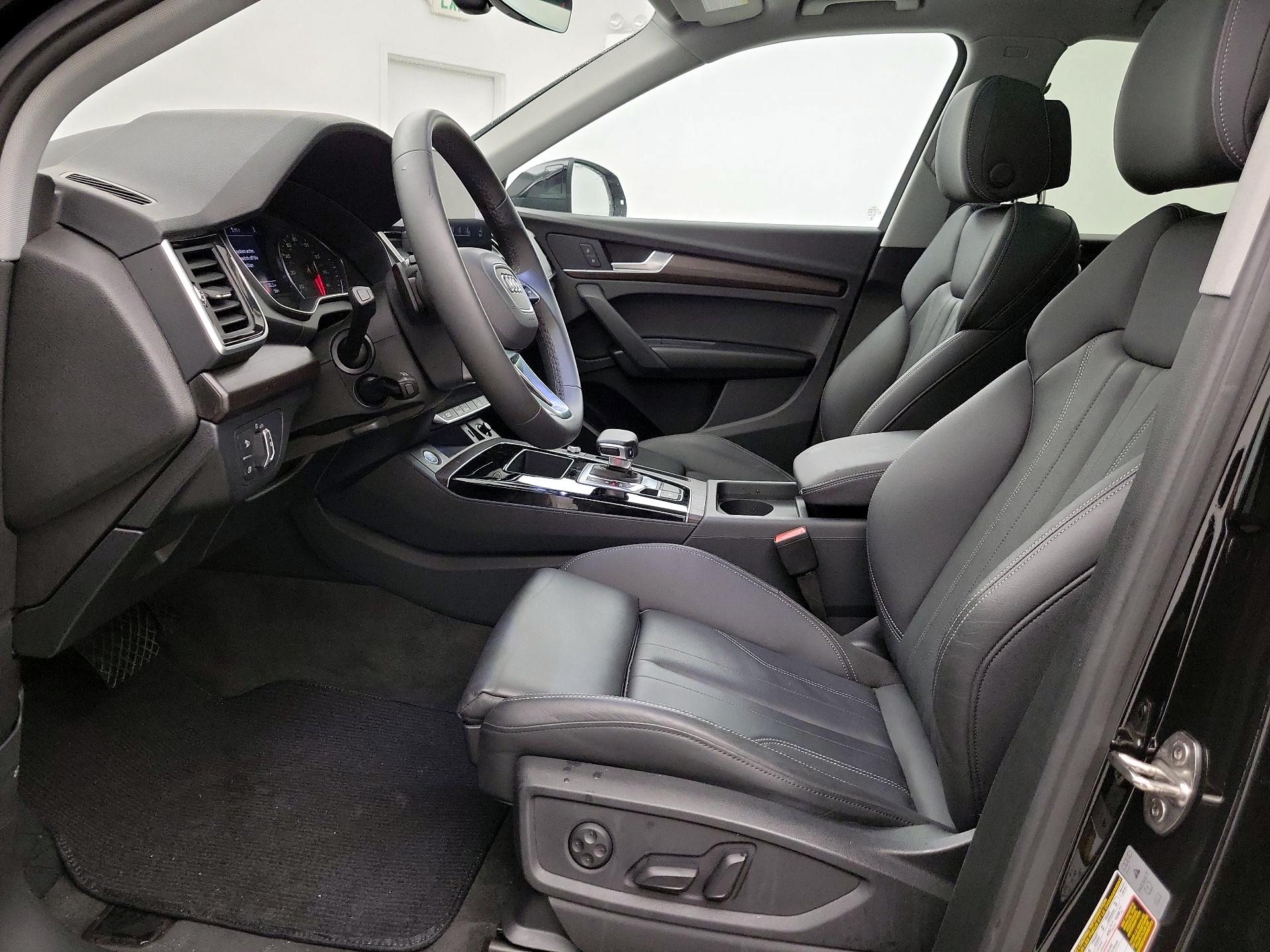 Thumbnail: 2024 Audi Q5 - 11