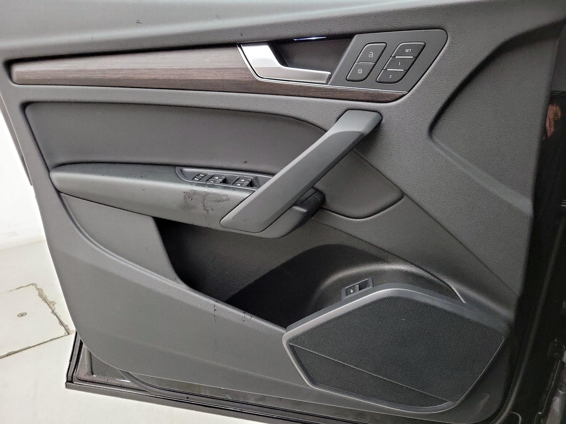 Thumbnail: 2024 Audi Q5 - 12