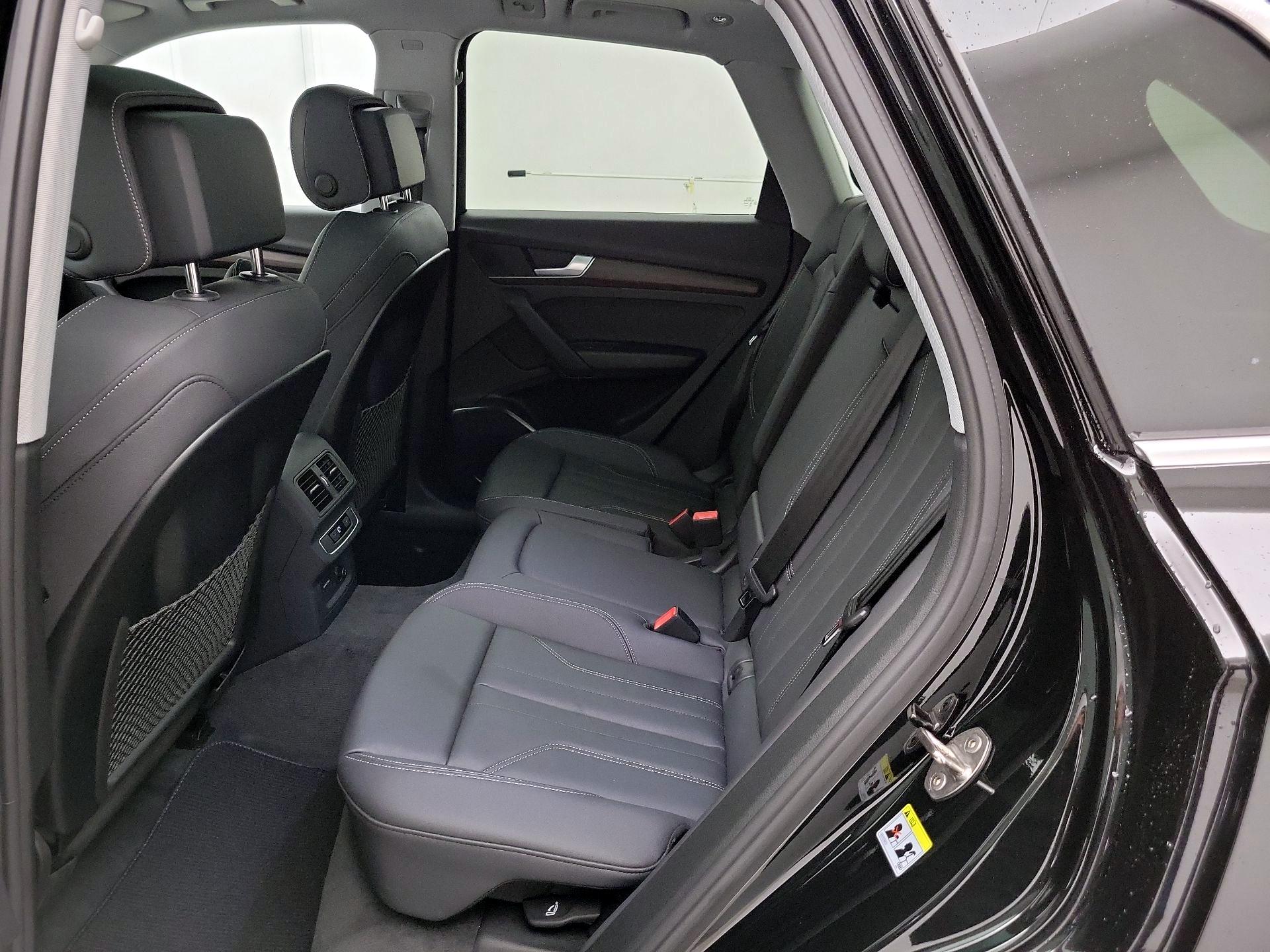 Thumbnail: 2024 Audi Q5 - 20