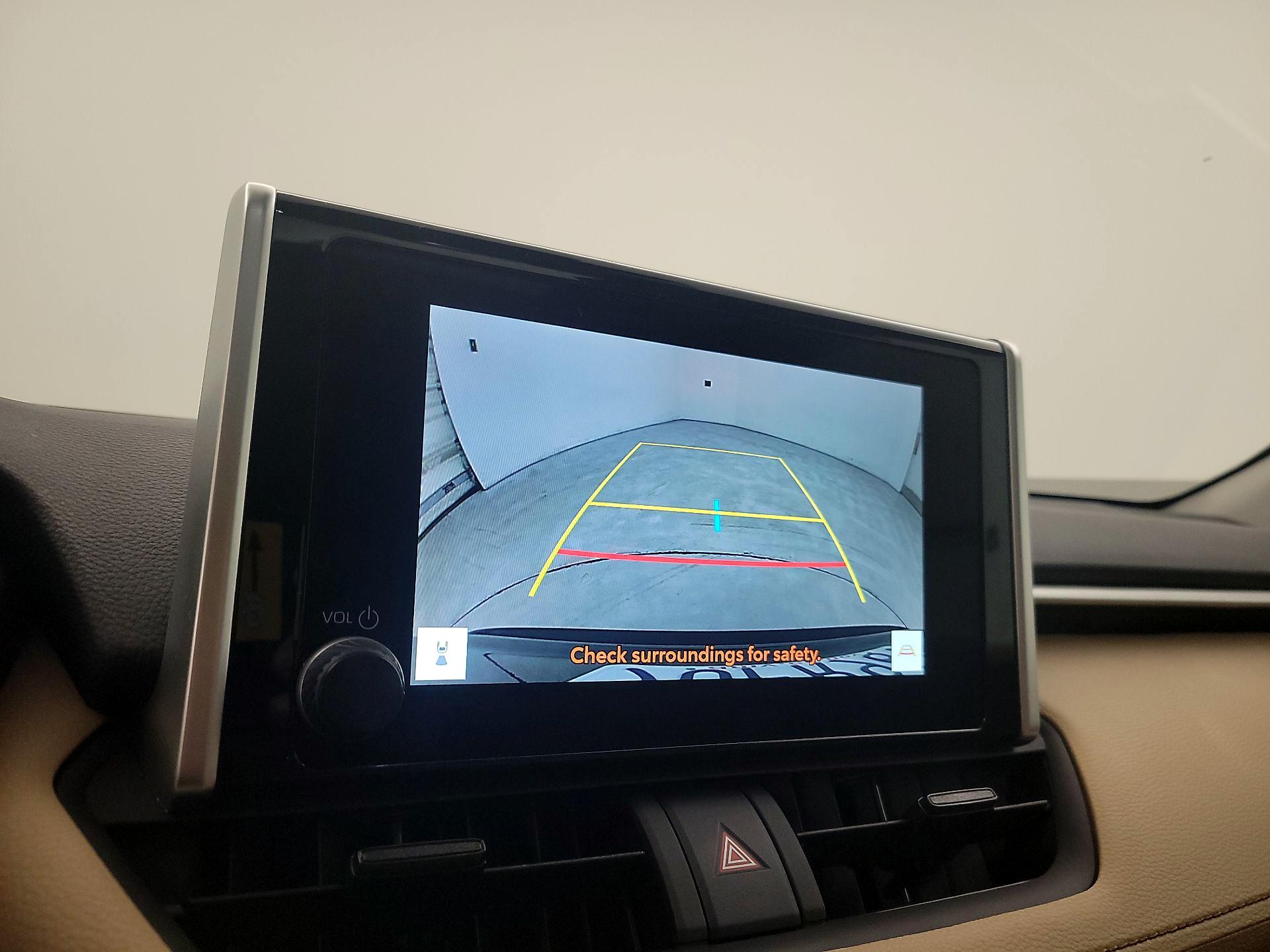 Thumbnail: 2025 Toyota RAV4 - 14