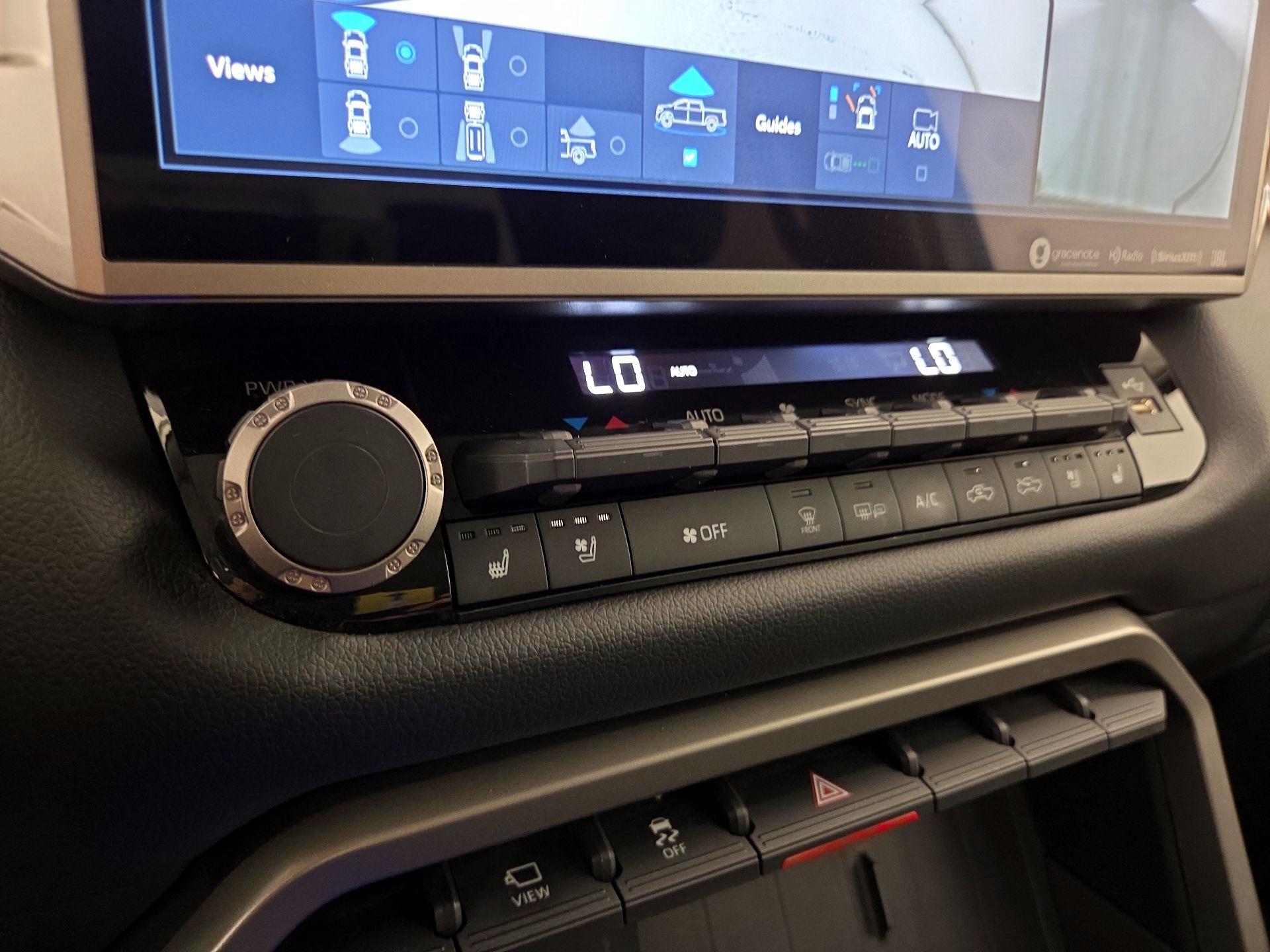 Thumbnail: 2024 Toyota Tundra - 16