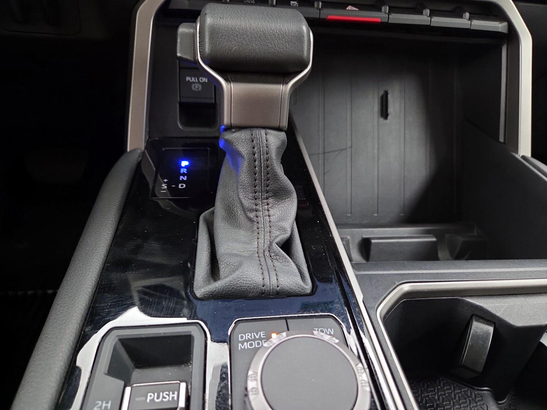 Thumbnail: 2024 Toyota Tundra - 17