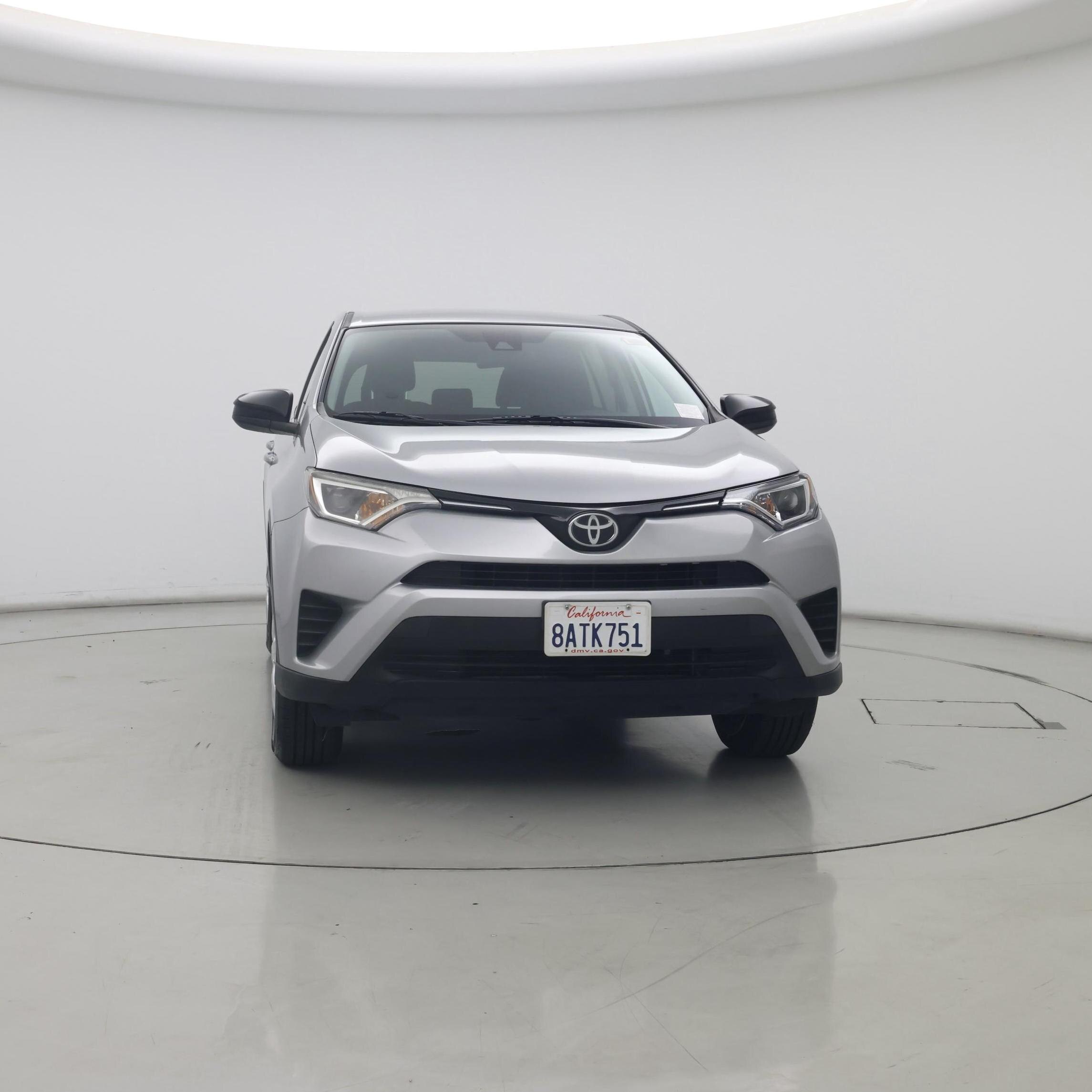 Thumbnail: 2018 Toyota RAV4 - 5