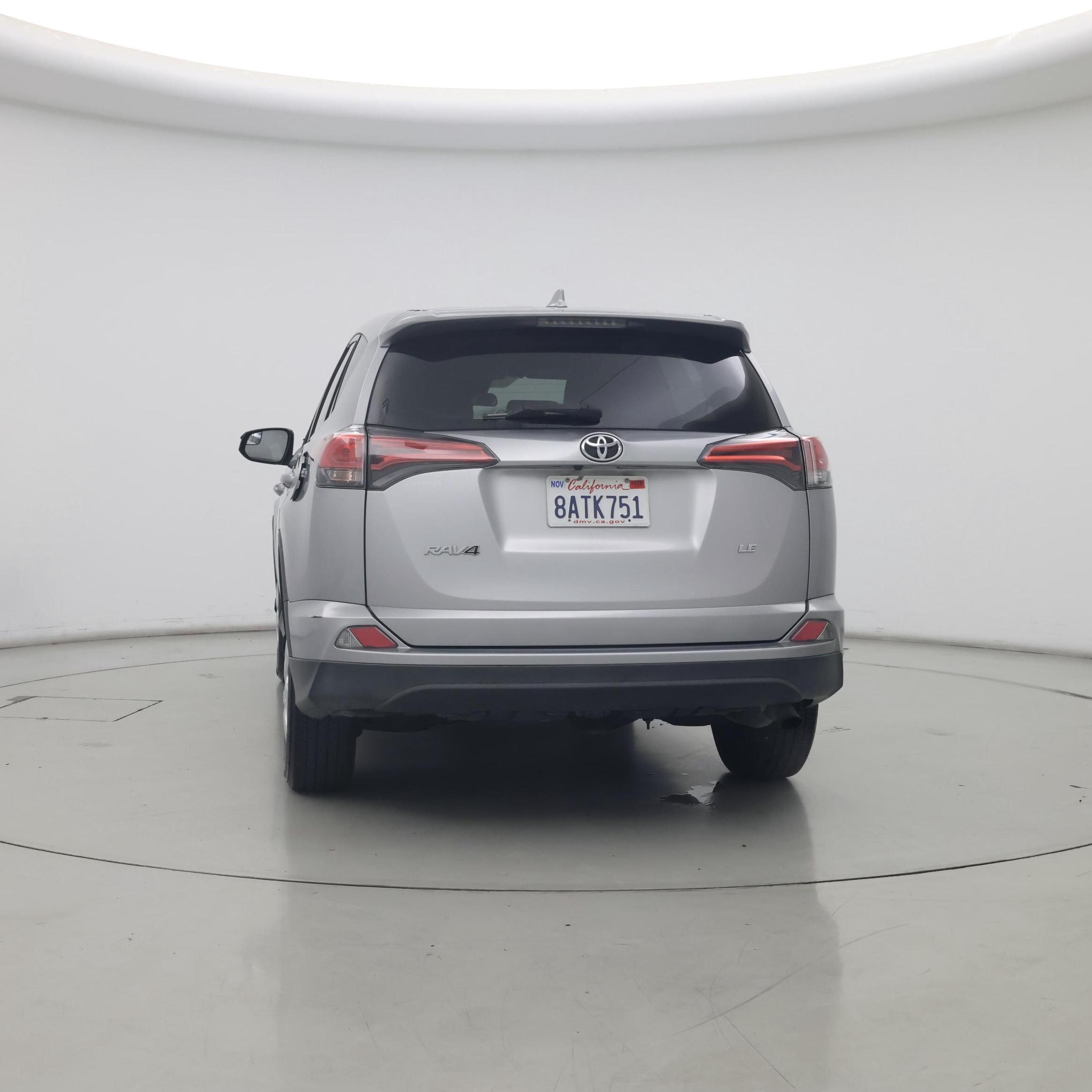 Thumbnail: 2018 Toyota RAV4 - 6