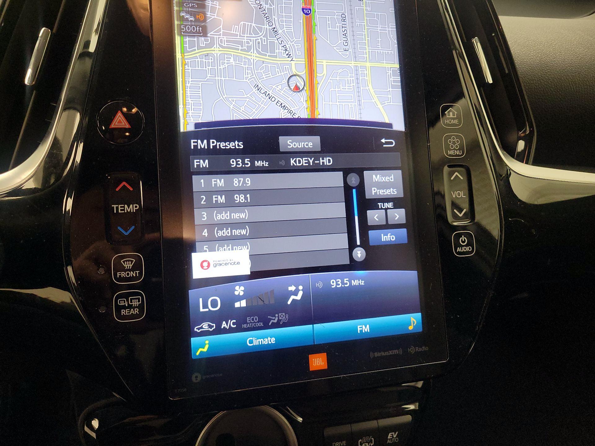 Thumbnail: 2021 Toyota Prius Prime - 16