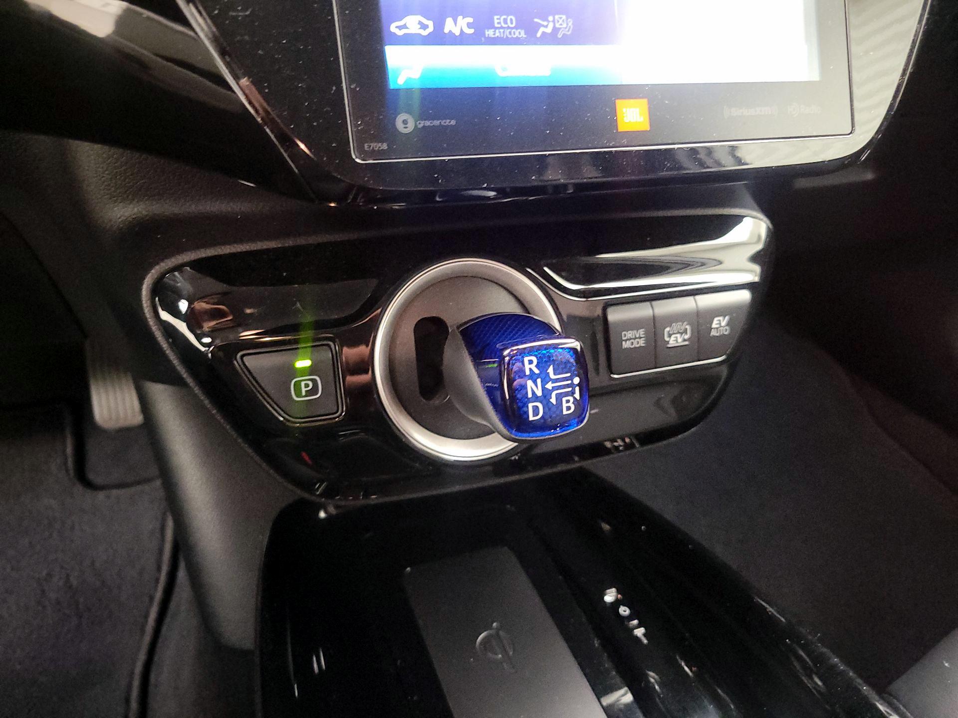 Thumbnail: 2021 Toyota Prius Prime - 18