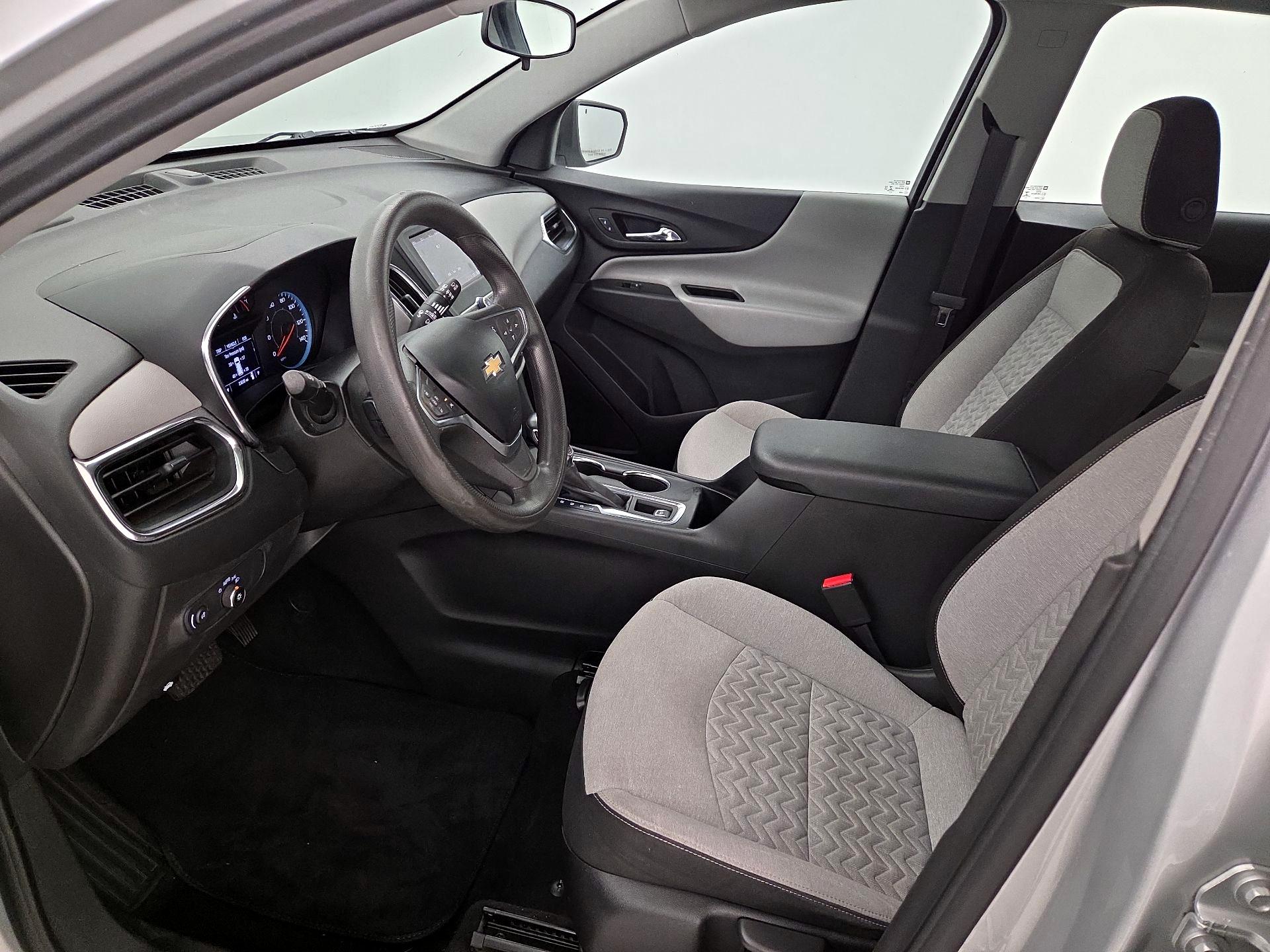 Thumbnail: 2022 Chevrolet Equinox - 11