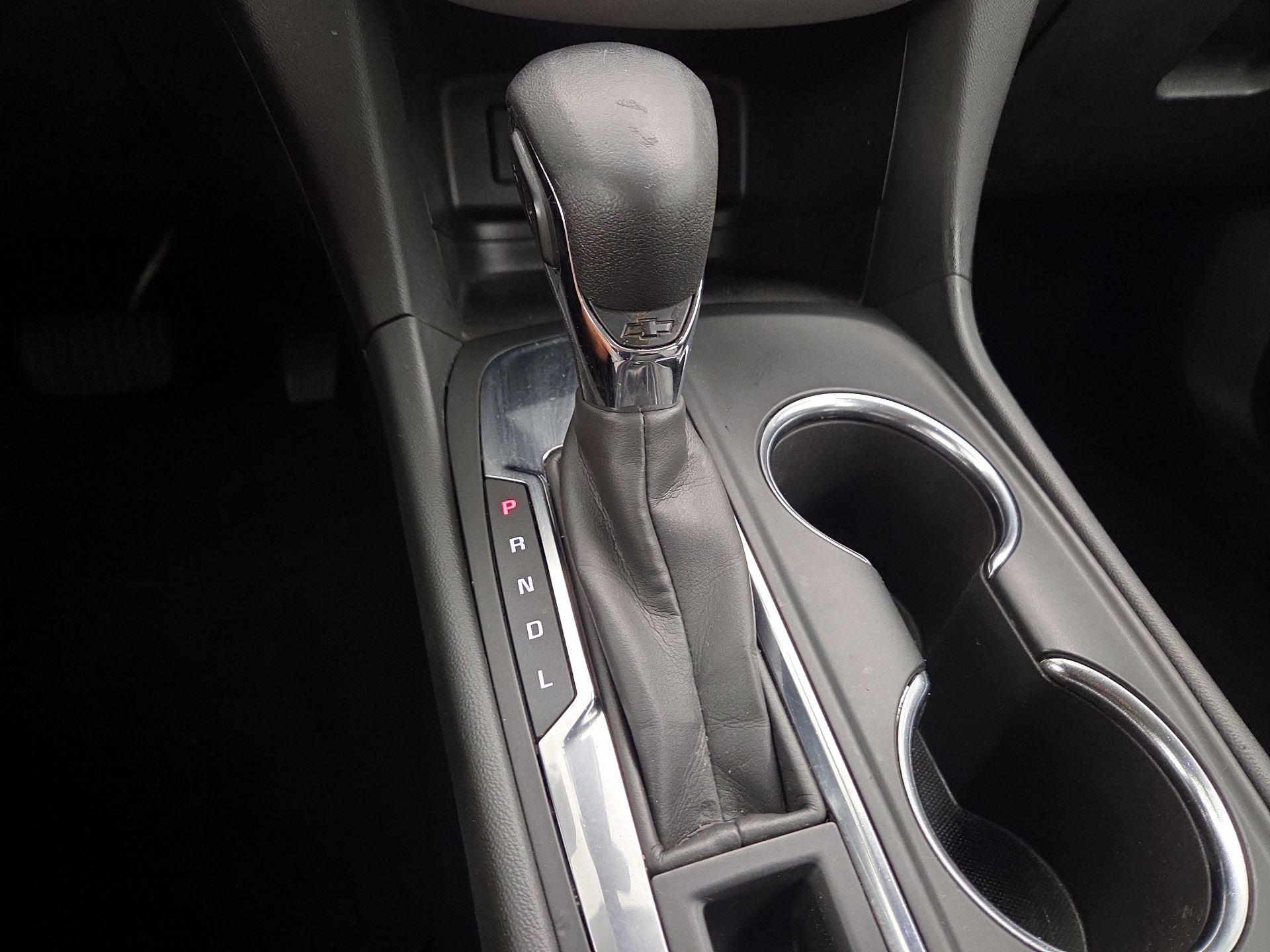 Thumbnail: 2022 Chevrolet Equinox - 17