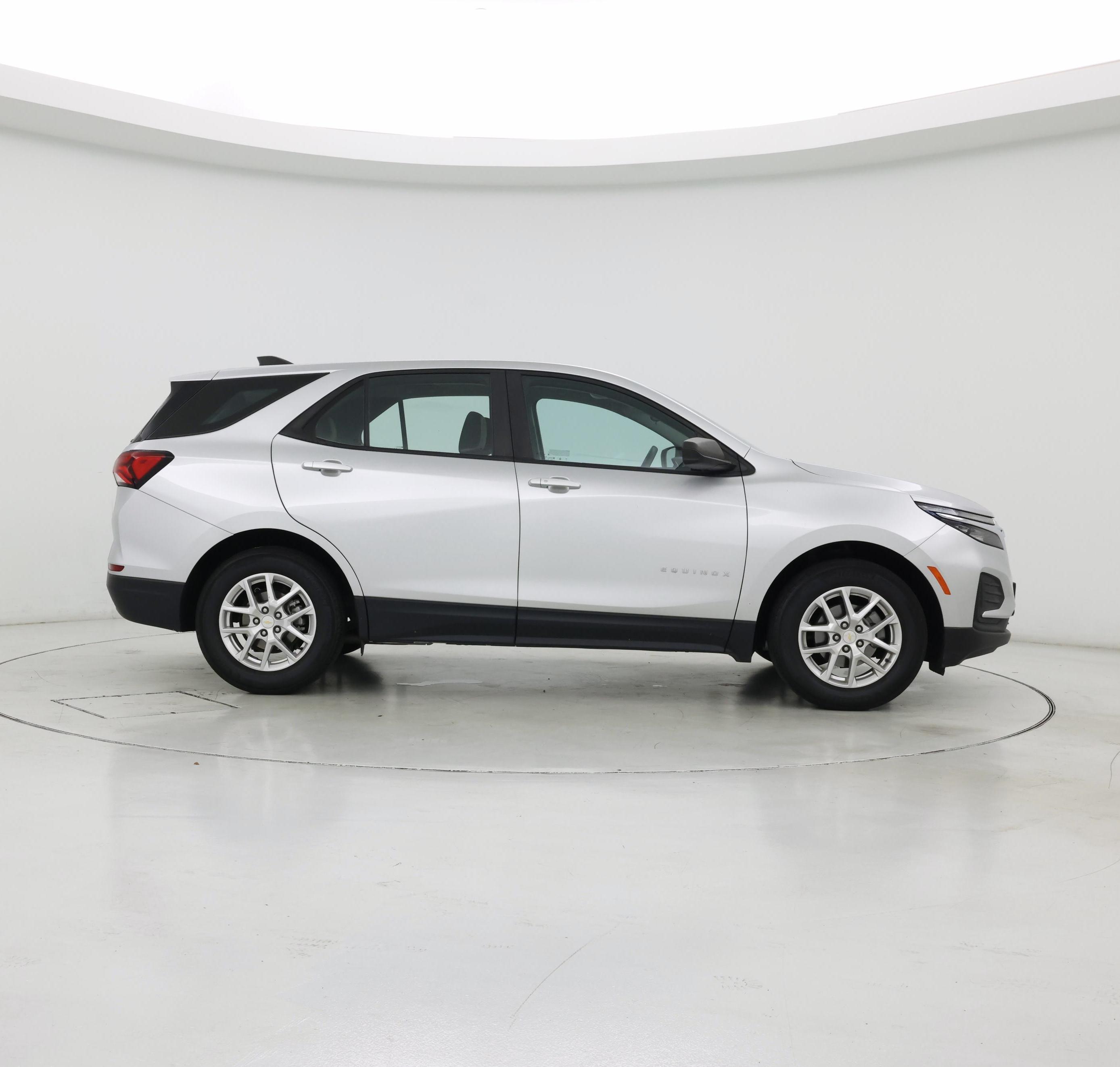 Thumbnail: 2022 Chevrolet Equinox - 7