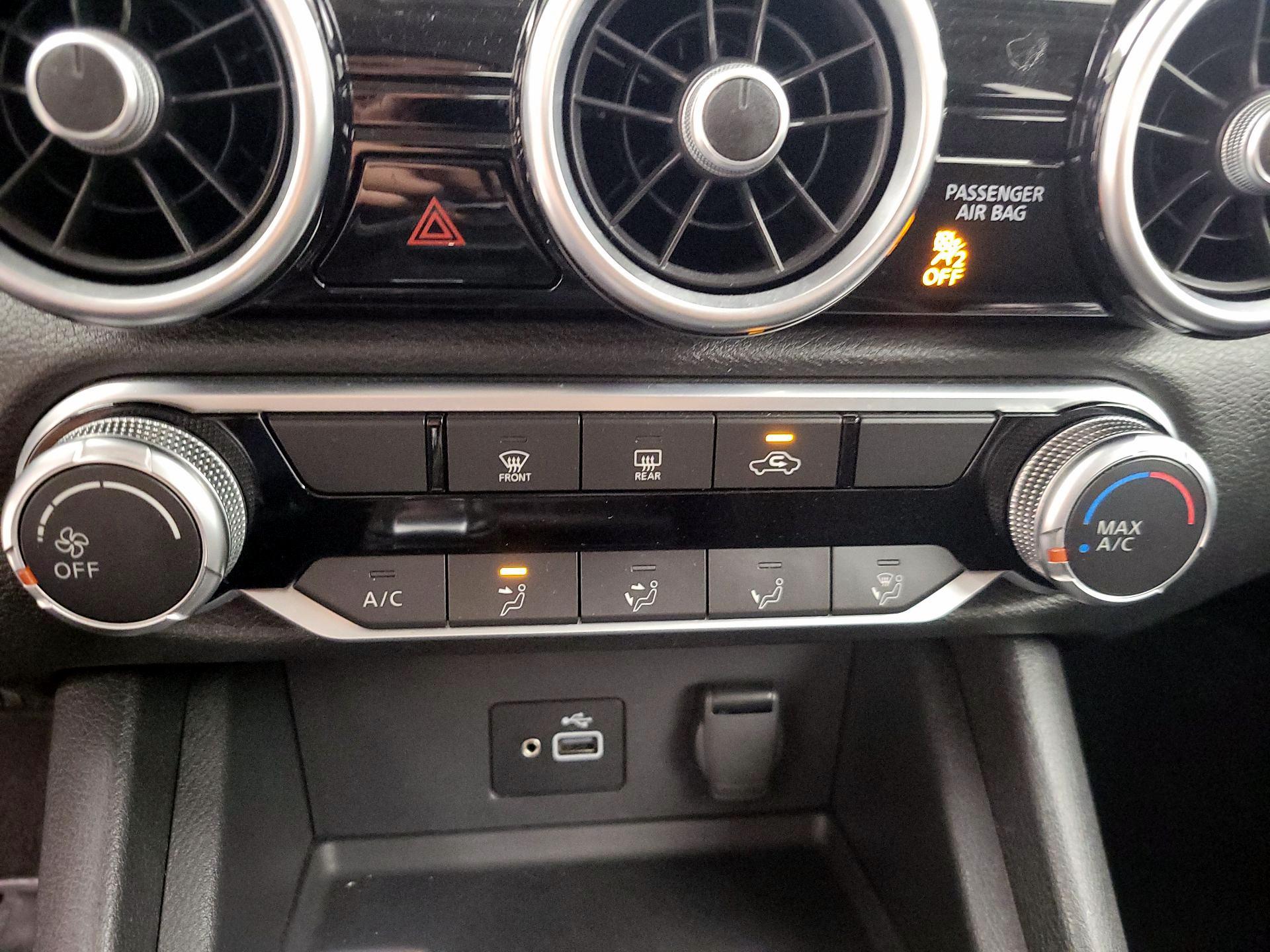 Thumbnail: 2021 Nissan Sentra - 16