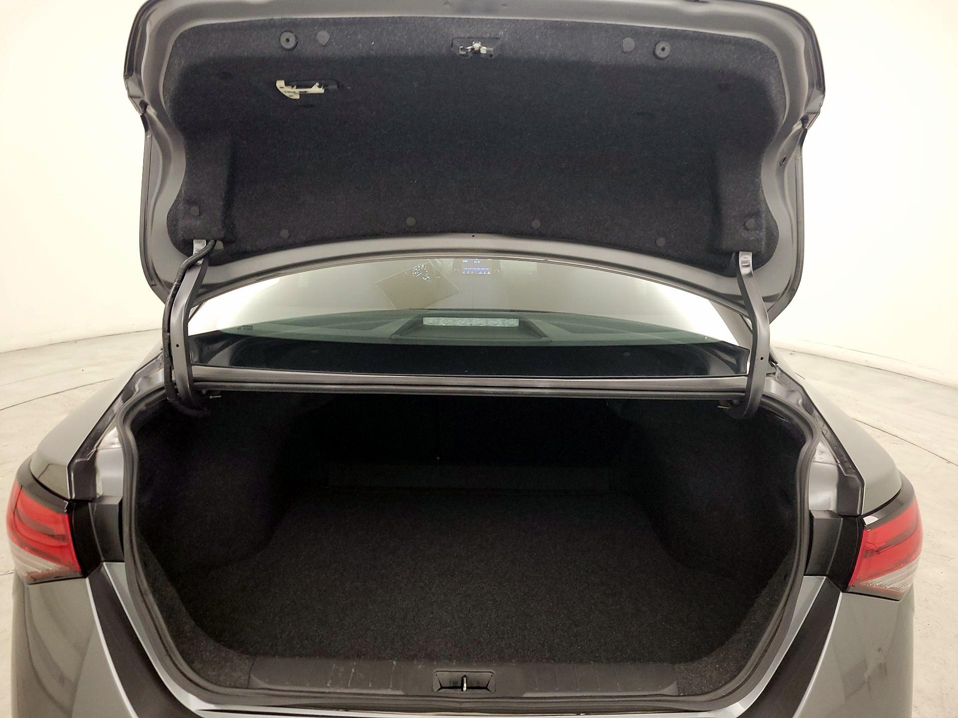 Thumbnail: 2021 Nissan Sentra - 20