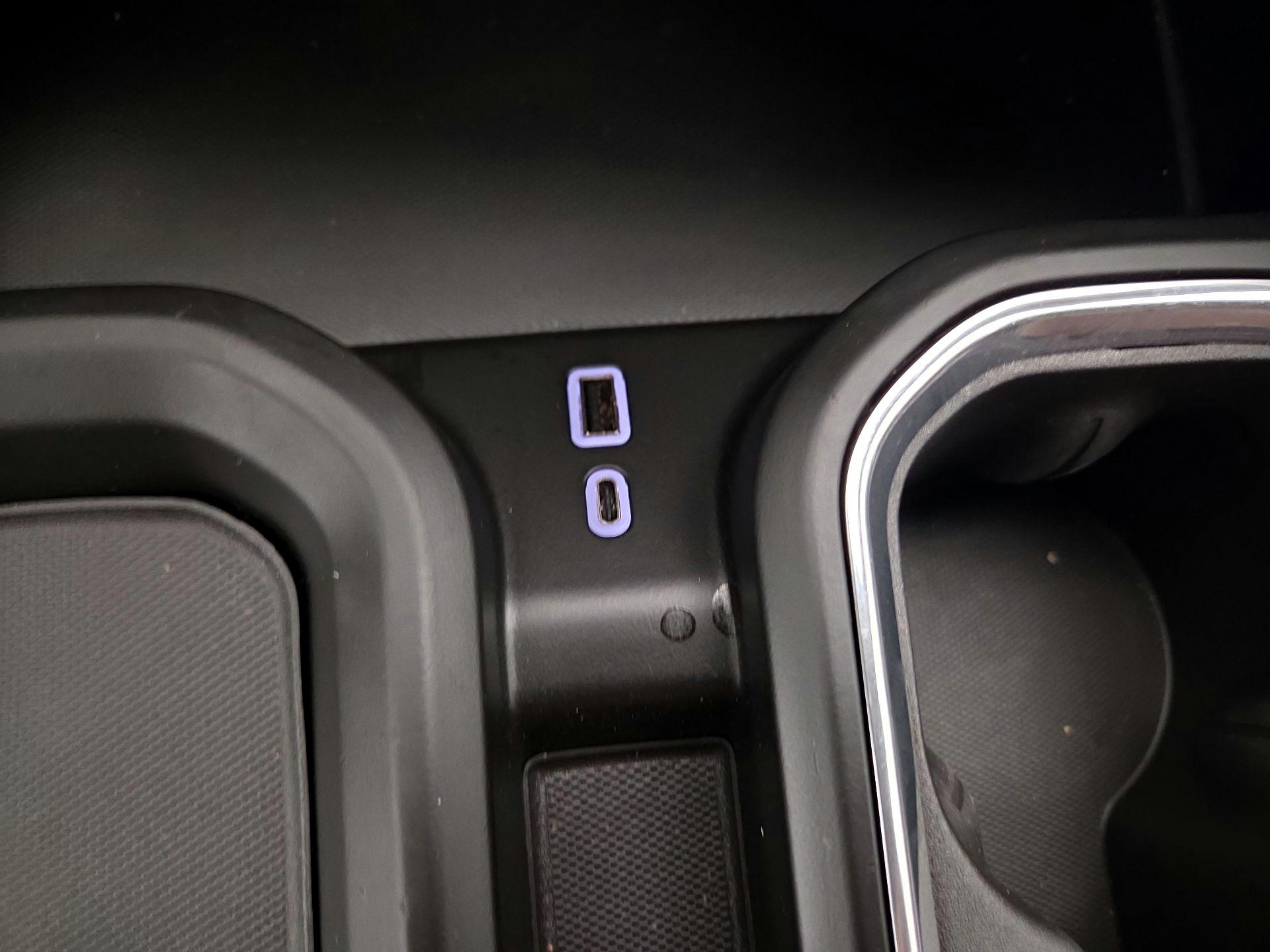 Thumbnail: 2024 GMC Sierra 2500 - 19