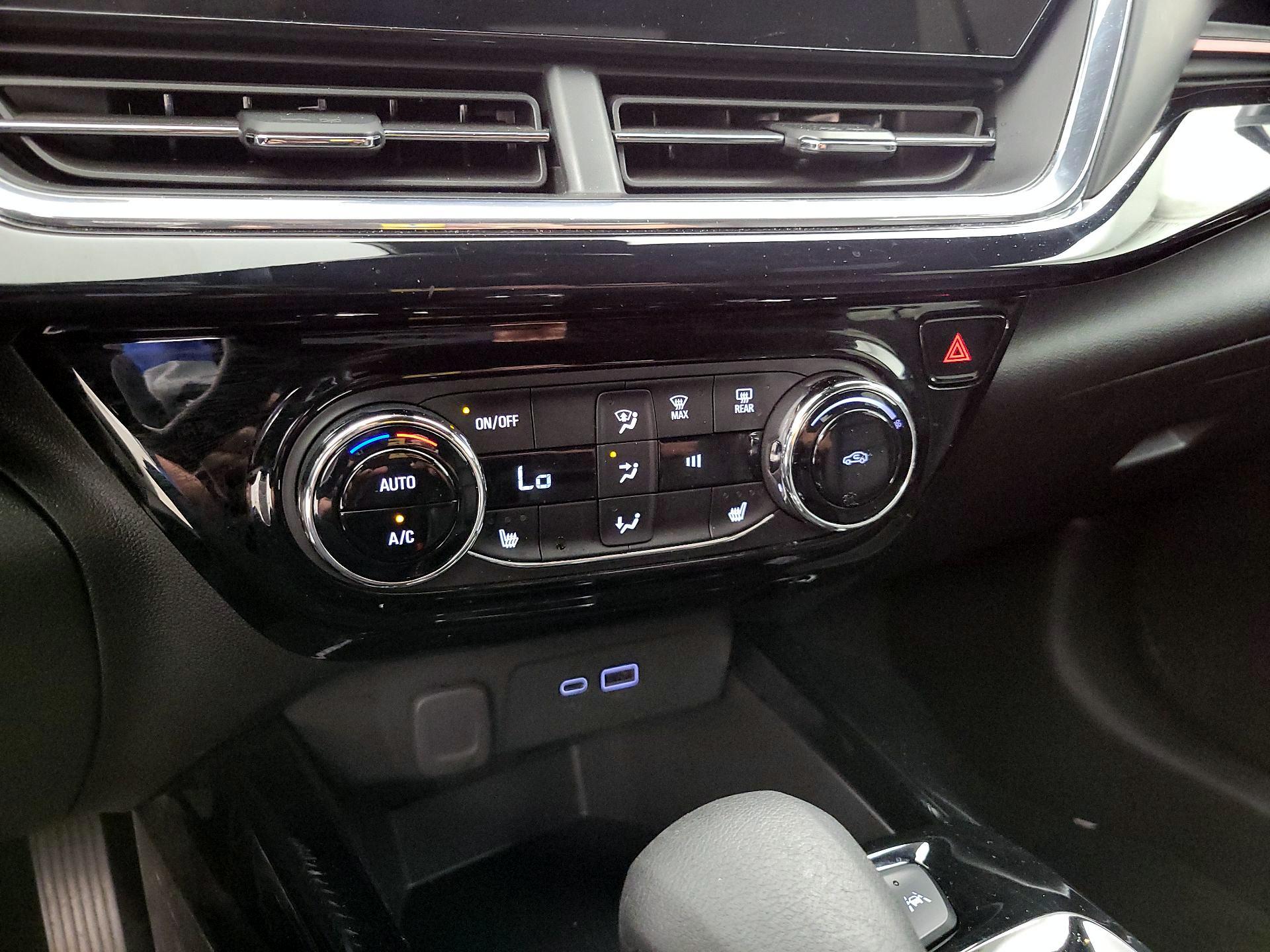 Thumbnail: 2025 Chevrolet Trax - 16