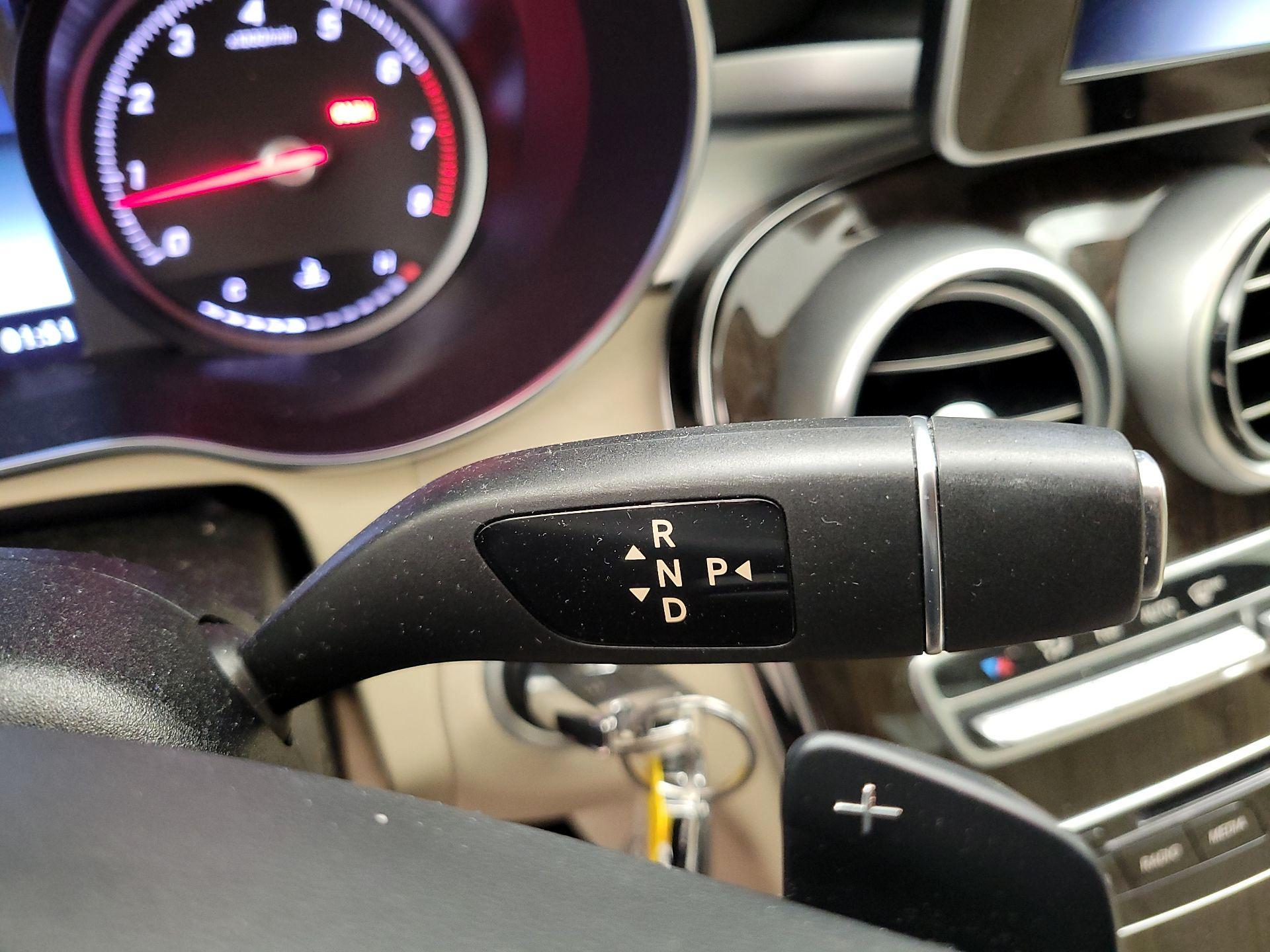 Thumbnail: 2018 Mercedes-Benz C-Class - 17