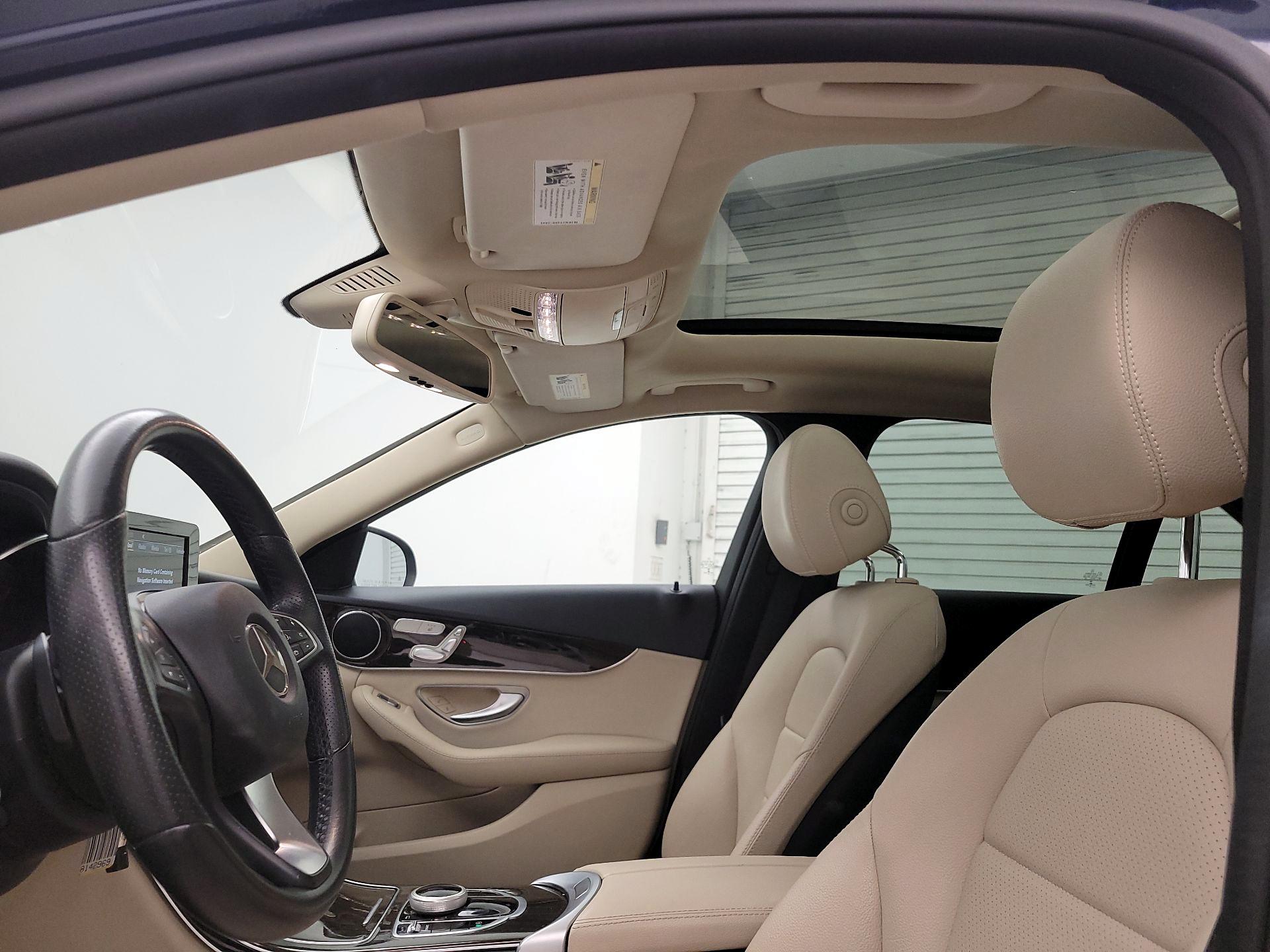 Thumbnail: 2018 Mercedes-Benz C-Class - 19