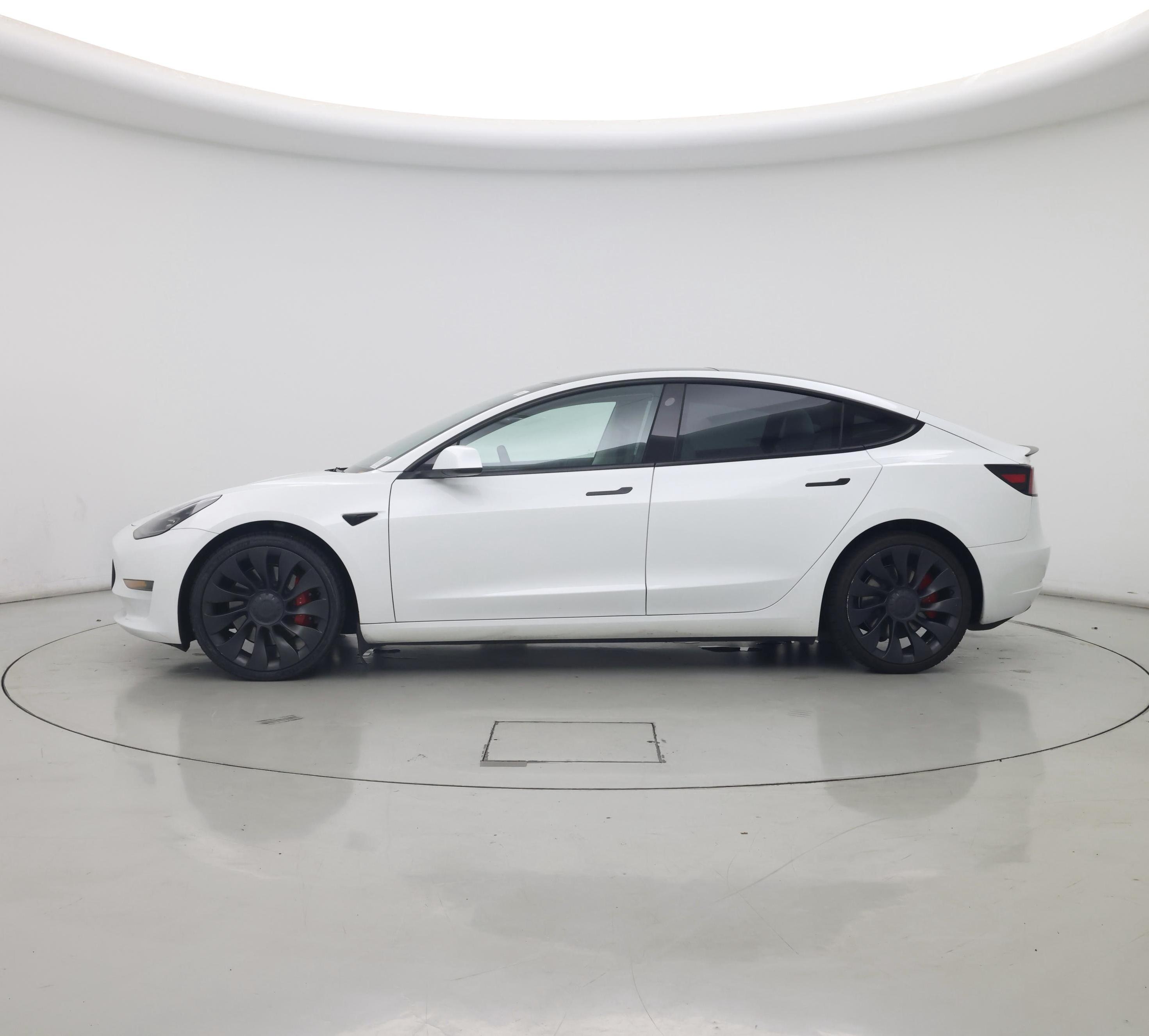 Thumbnail: 2023 Tesla Model 3 - 3