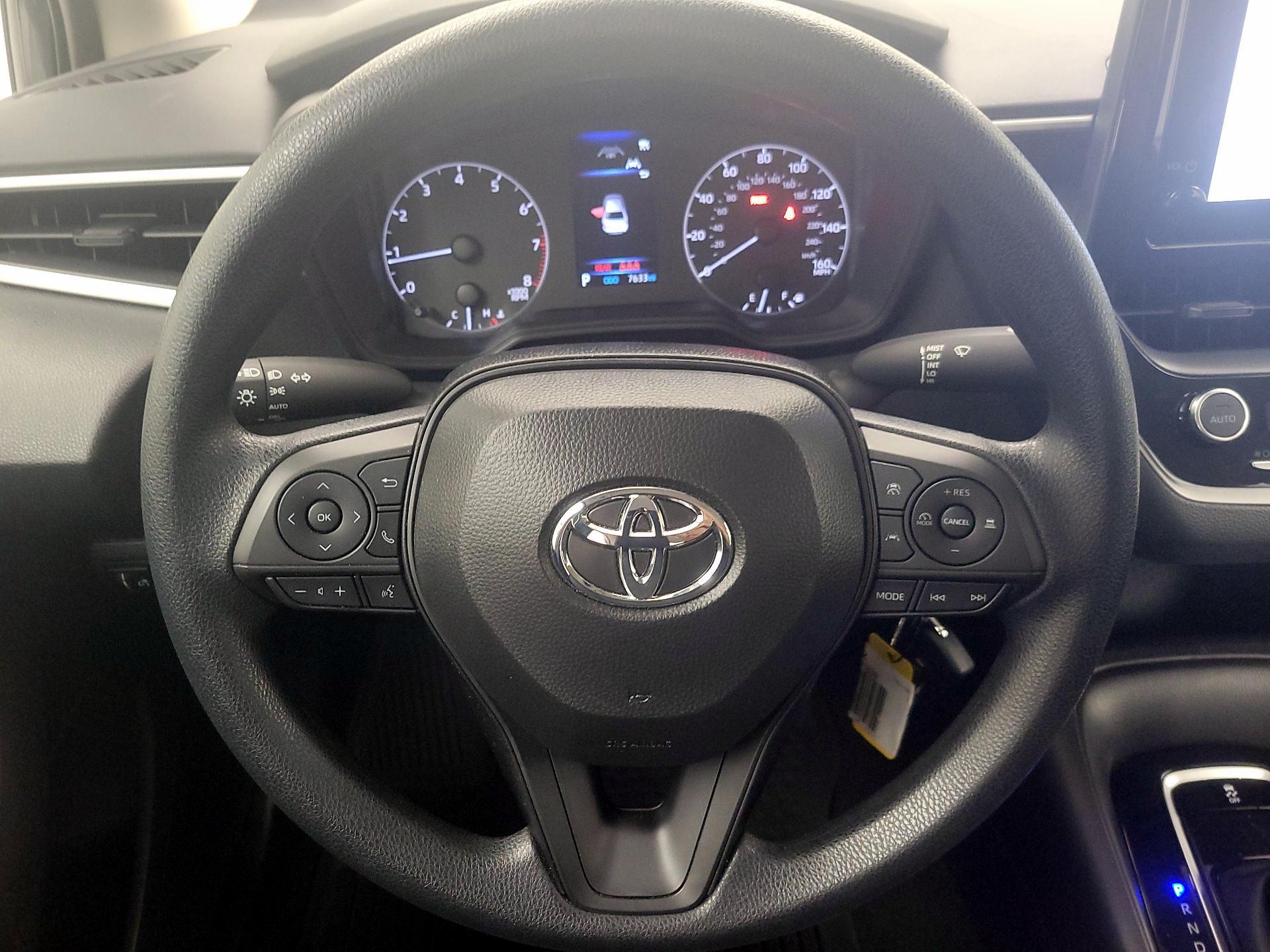 Thumbnail: 2025 Toyota Corolla - 10