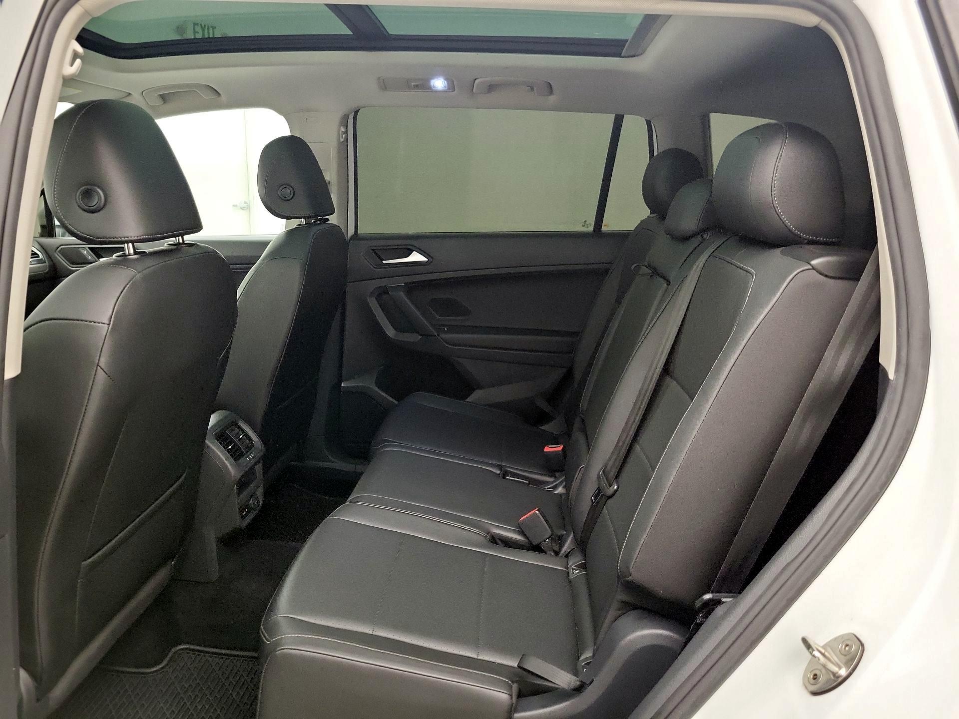 Thumbnail: 2019 Volkswagen Tiguan - 20