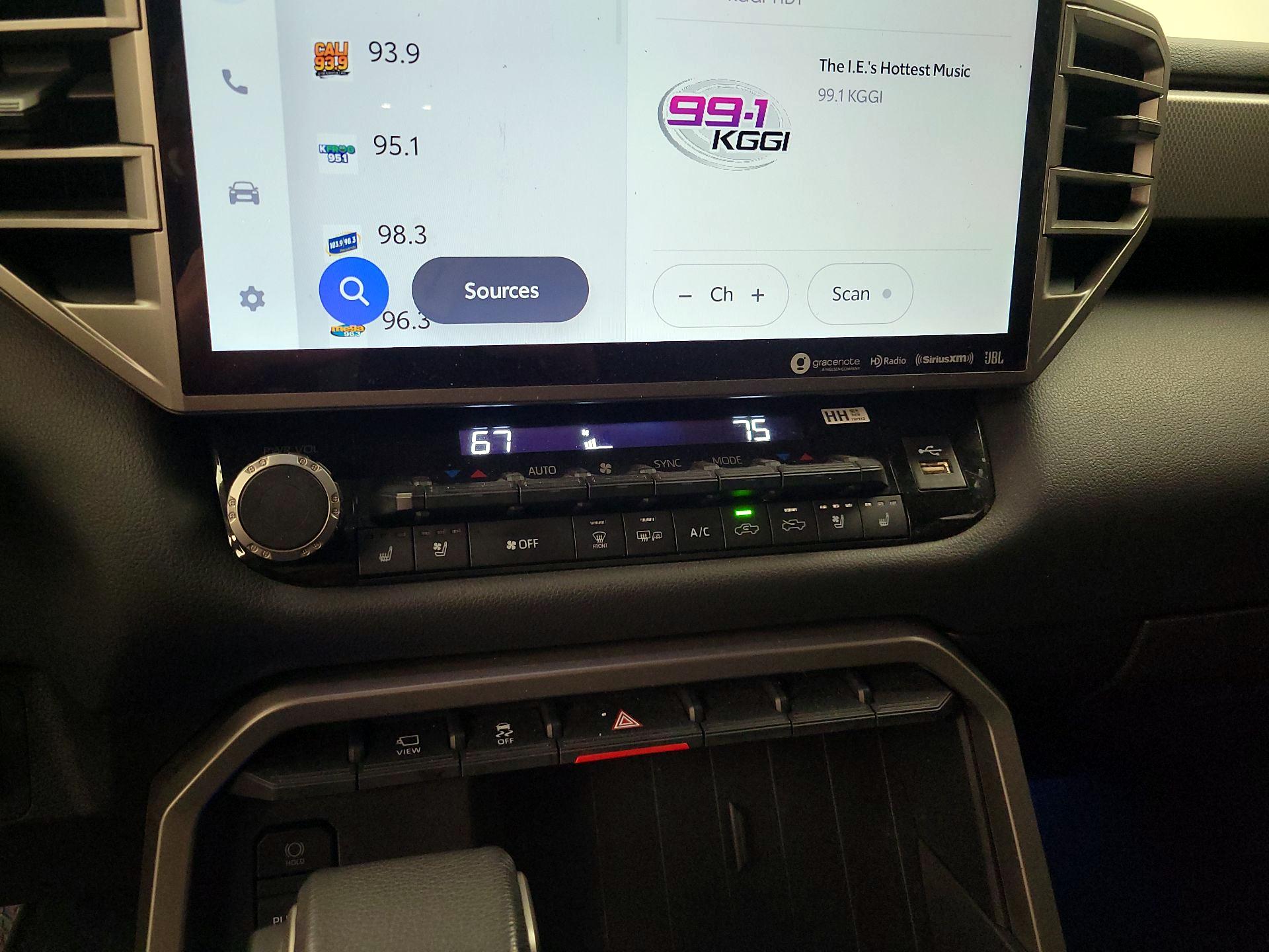 Thumbnail: 2024 Toyota Tundra - 16