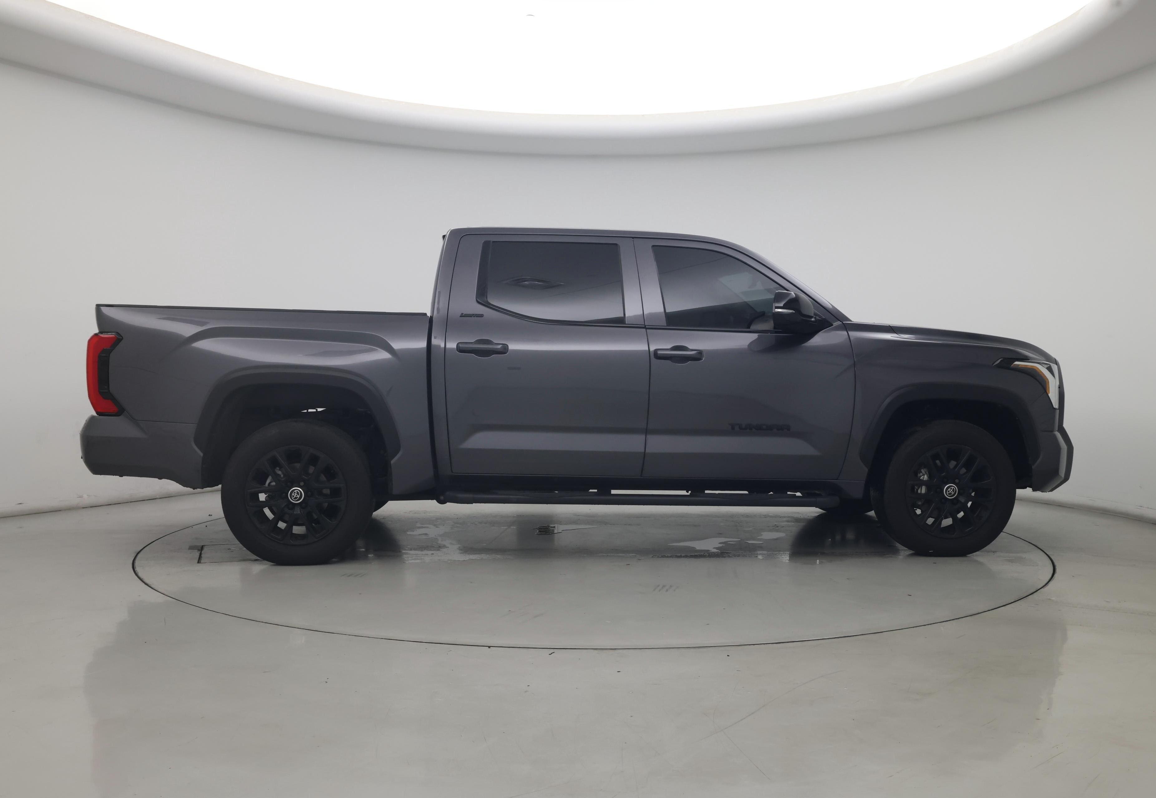 Thumbnail: 2024 Toyota Tundra - 7