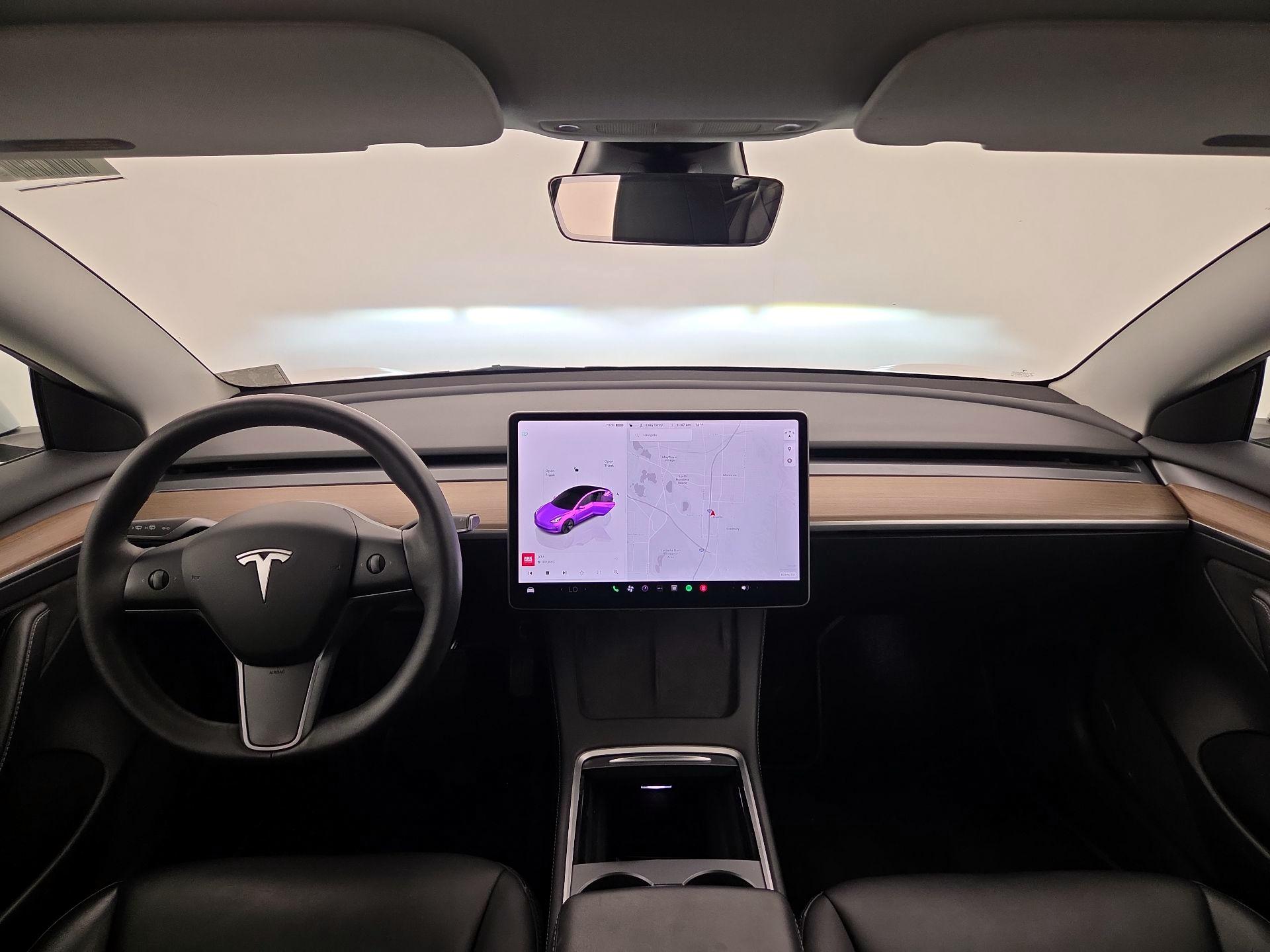 Thumbnail: 2022 Tesla Model 3 - 9