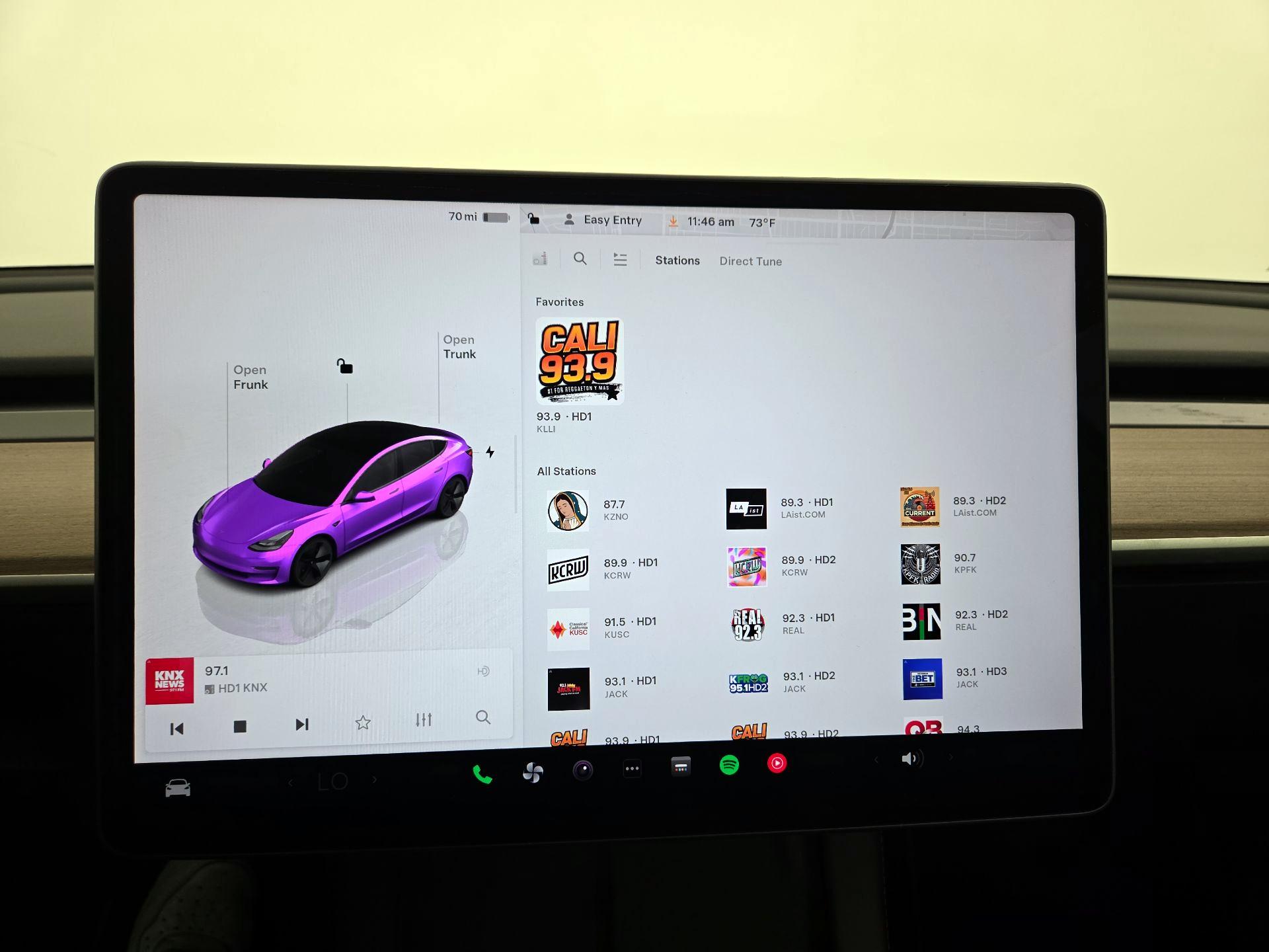 Thumbnail: 2022 Tesla Model 3 - 15