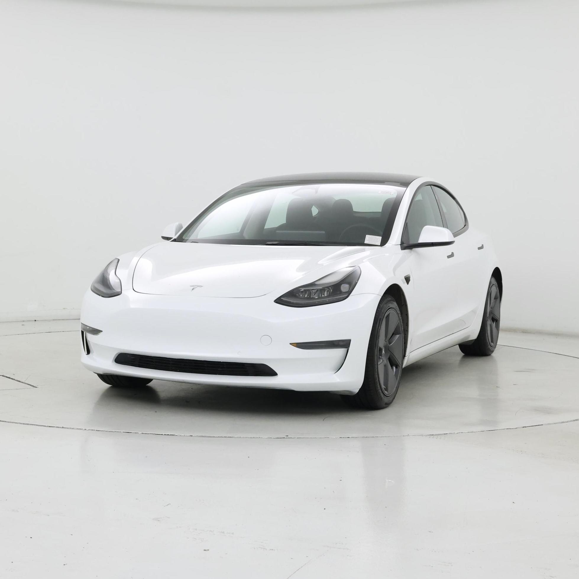 Thumbnail: 2022 Tesla Model 3 - 4