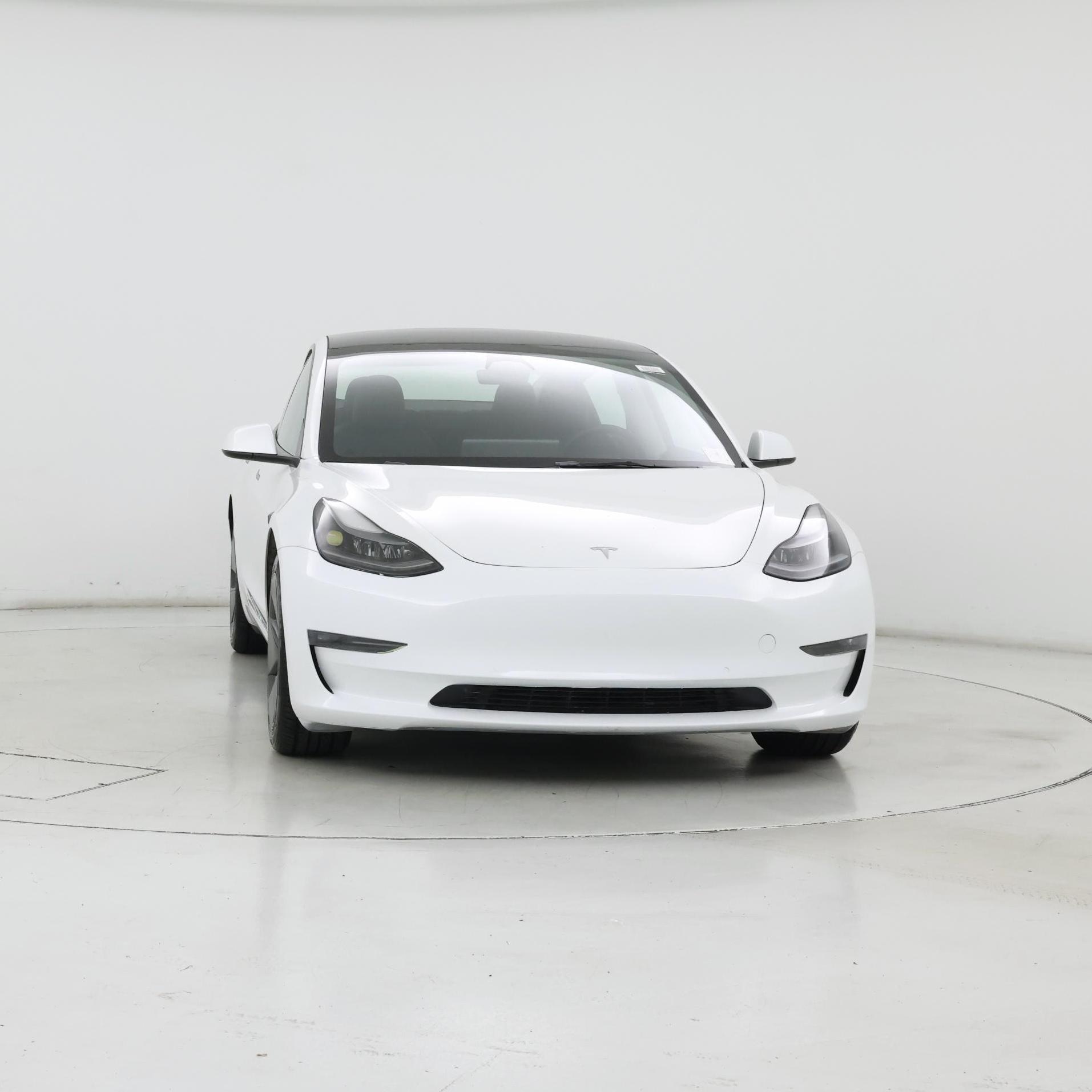 Thumbnail: 2022 Tesla Model 3 - 5
