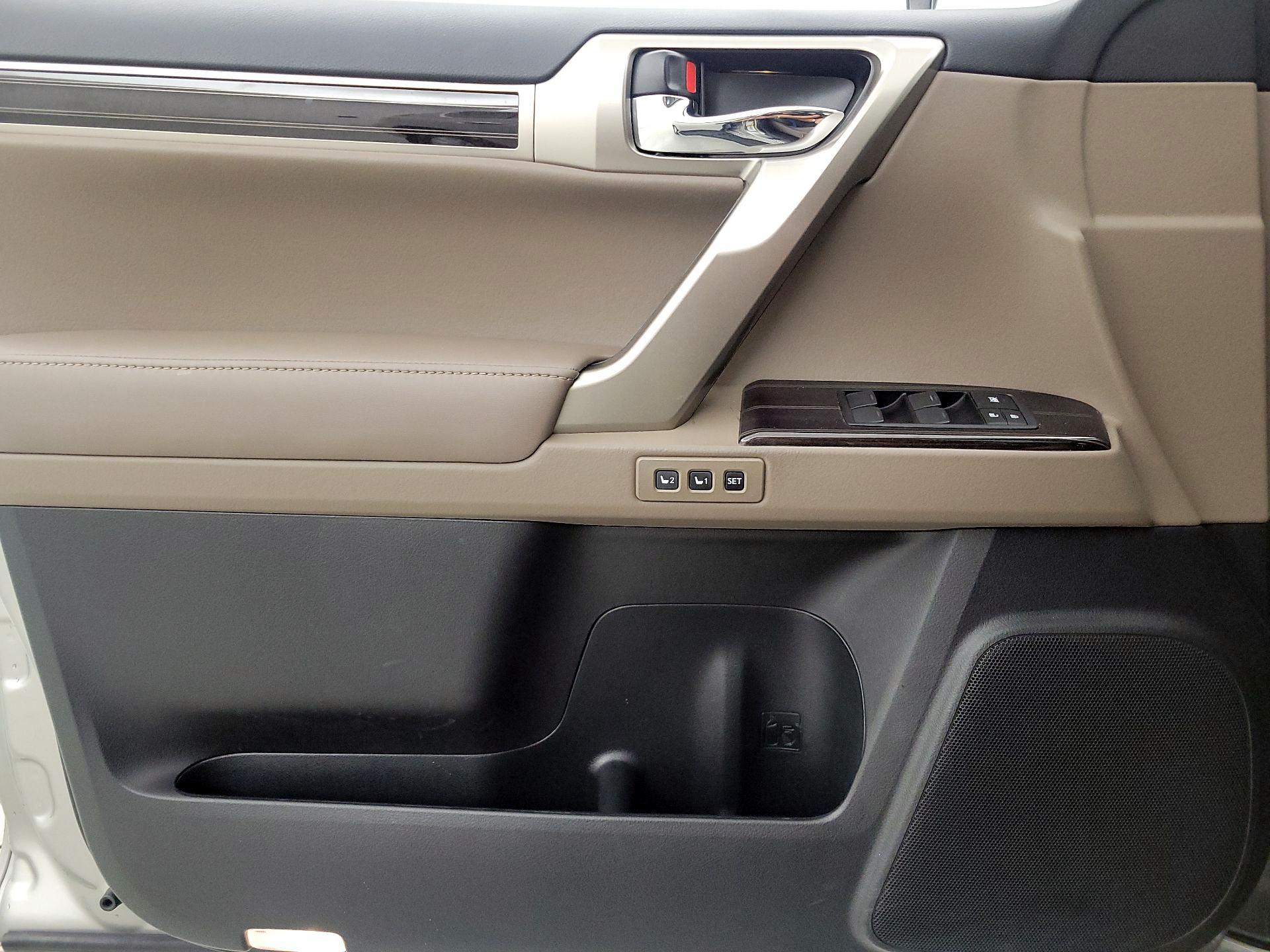 Thumbnail: 2021 Lexus GX - 12