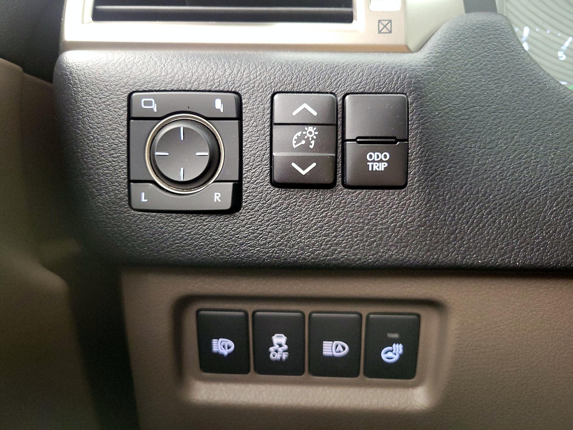 Thumbnail: 2021 Lexus GX - 13