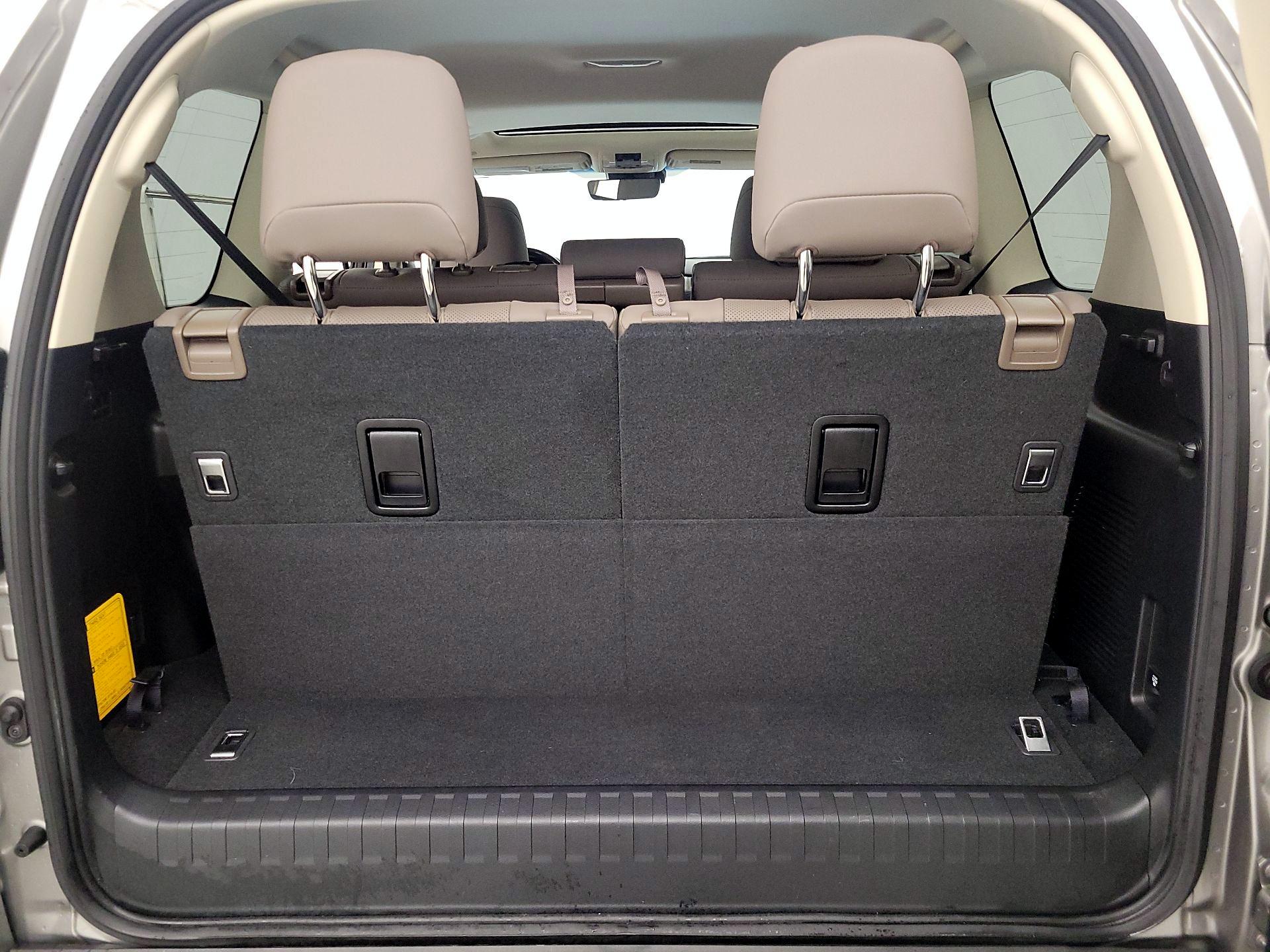 Thumbnail: 2021 Lexus GX - 20