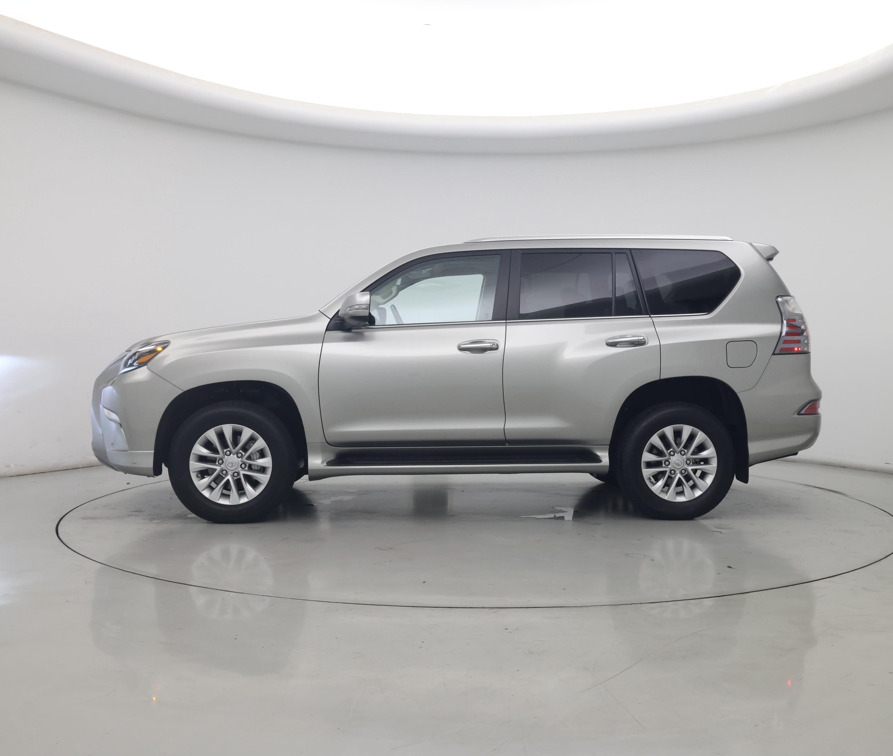 Thumbnail: 2021 Lexus GX - 3