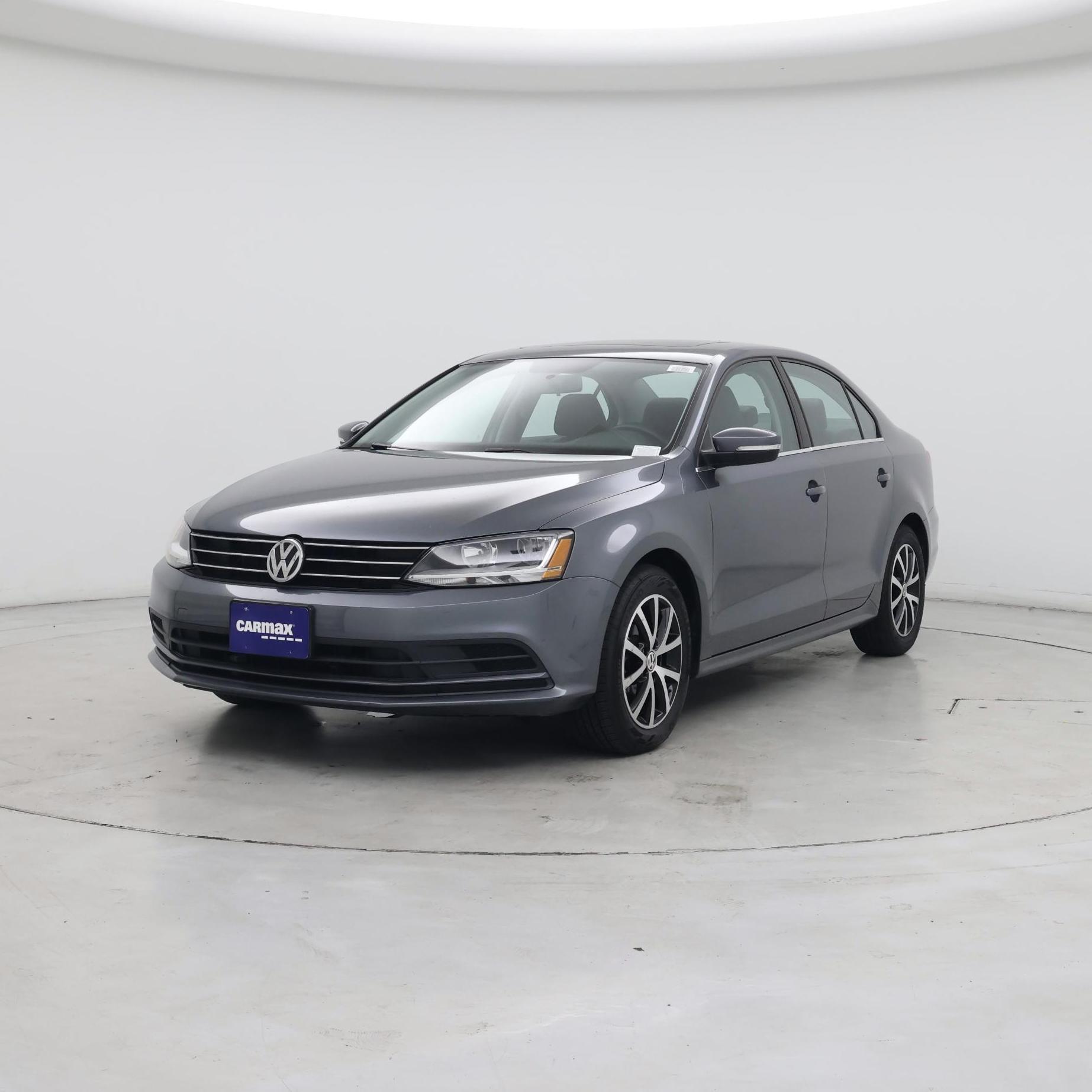Thumbnail: 2017 Volkswagen Jetta - 4