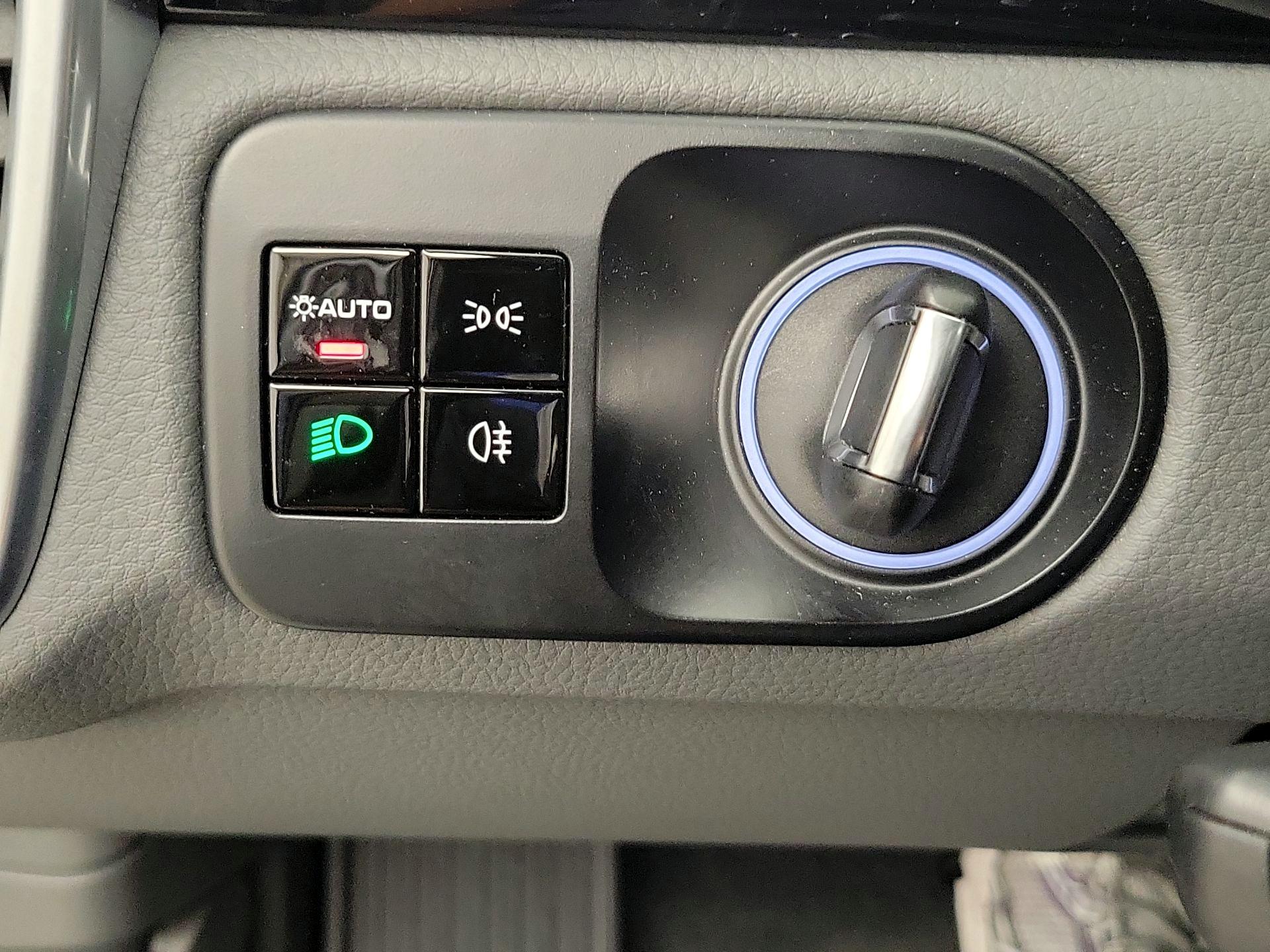 Thumbnail: 2019 Porsche Cayenne - 13