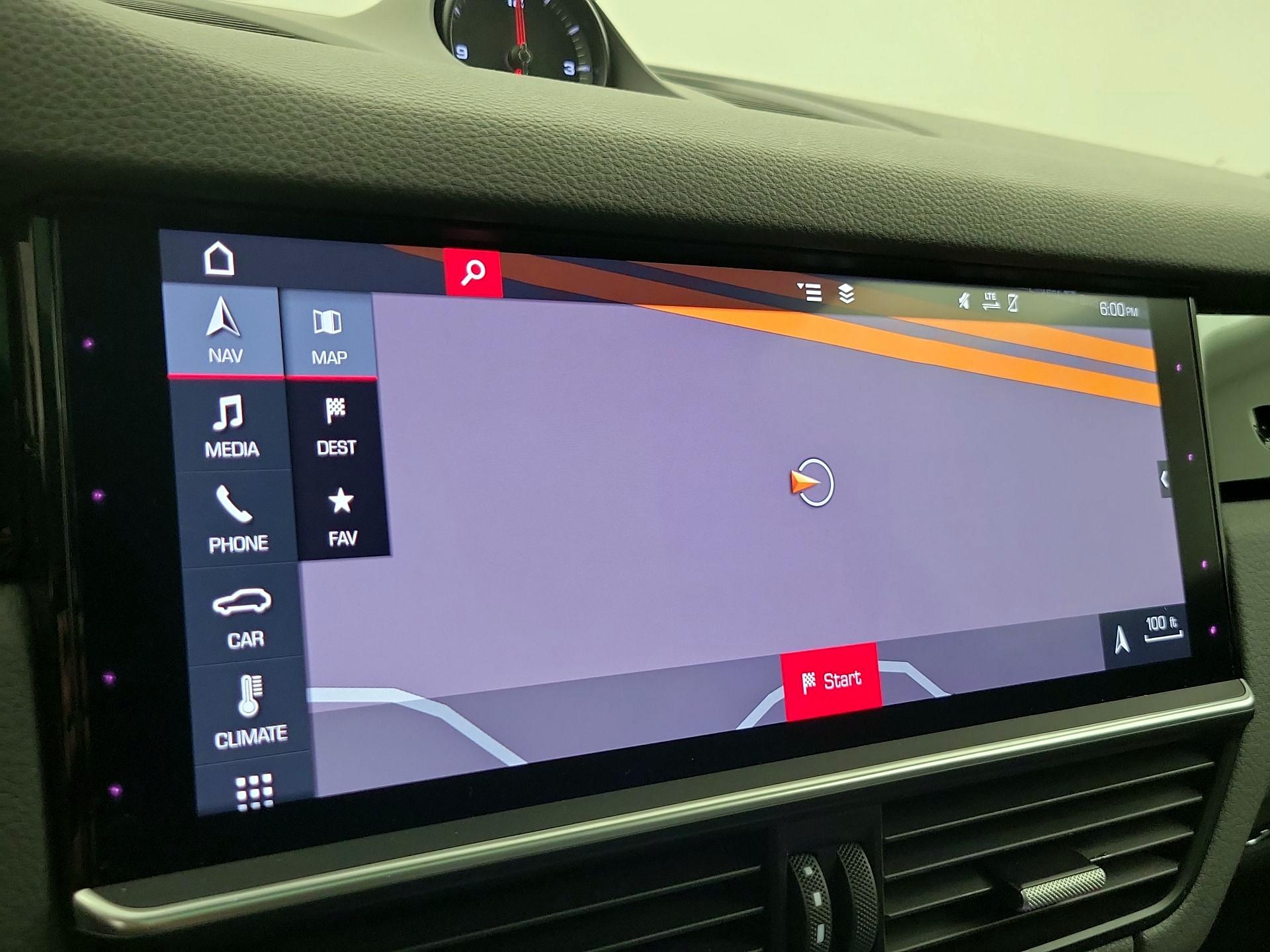 Thumbnail: 2019 Porsche Cayenne - 14