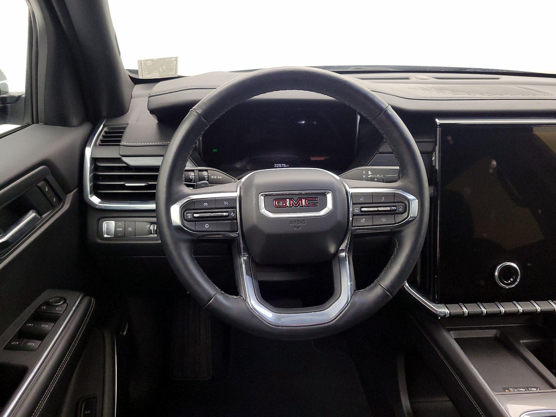 Thumbnail: 2025 GMC Acadia - 10