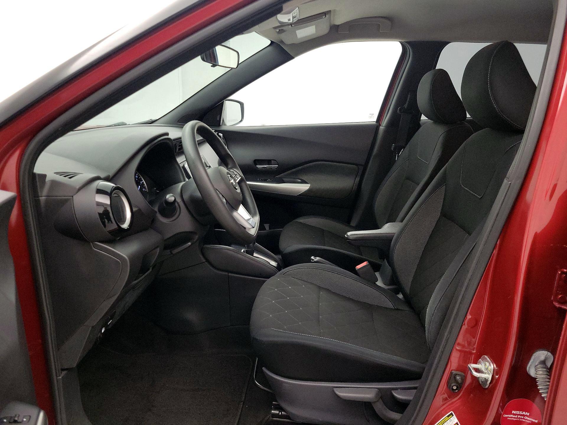 Thumbnail: 2020 Nissan Kicks - 11