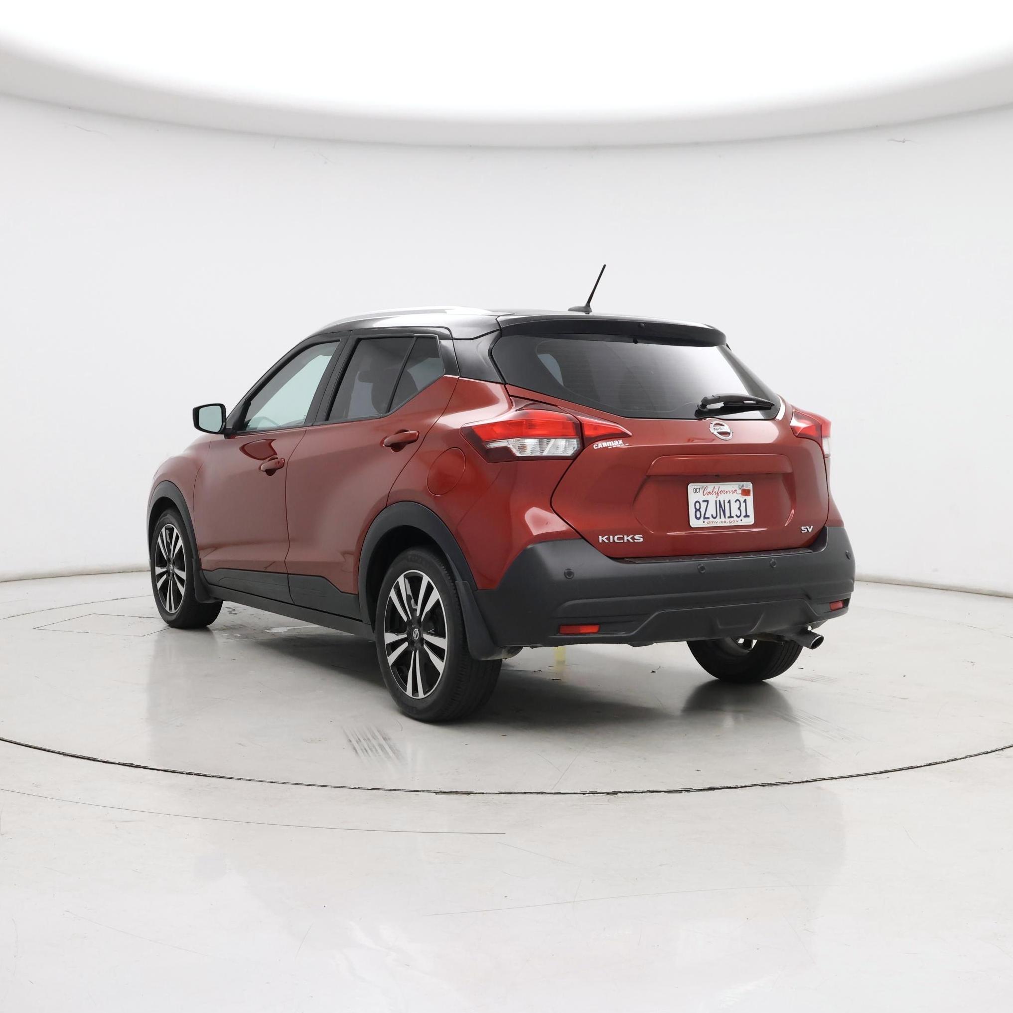 Thumbnail: 2020 Nissan Kicks - 2