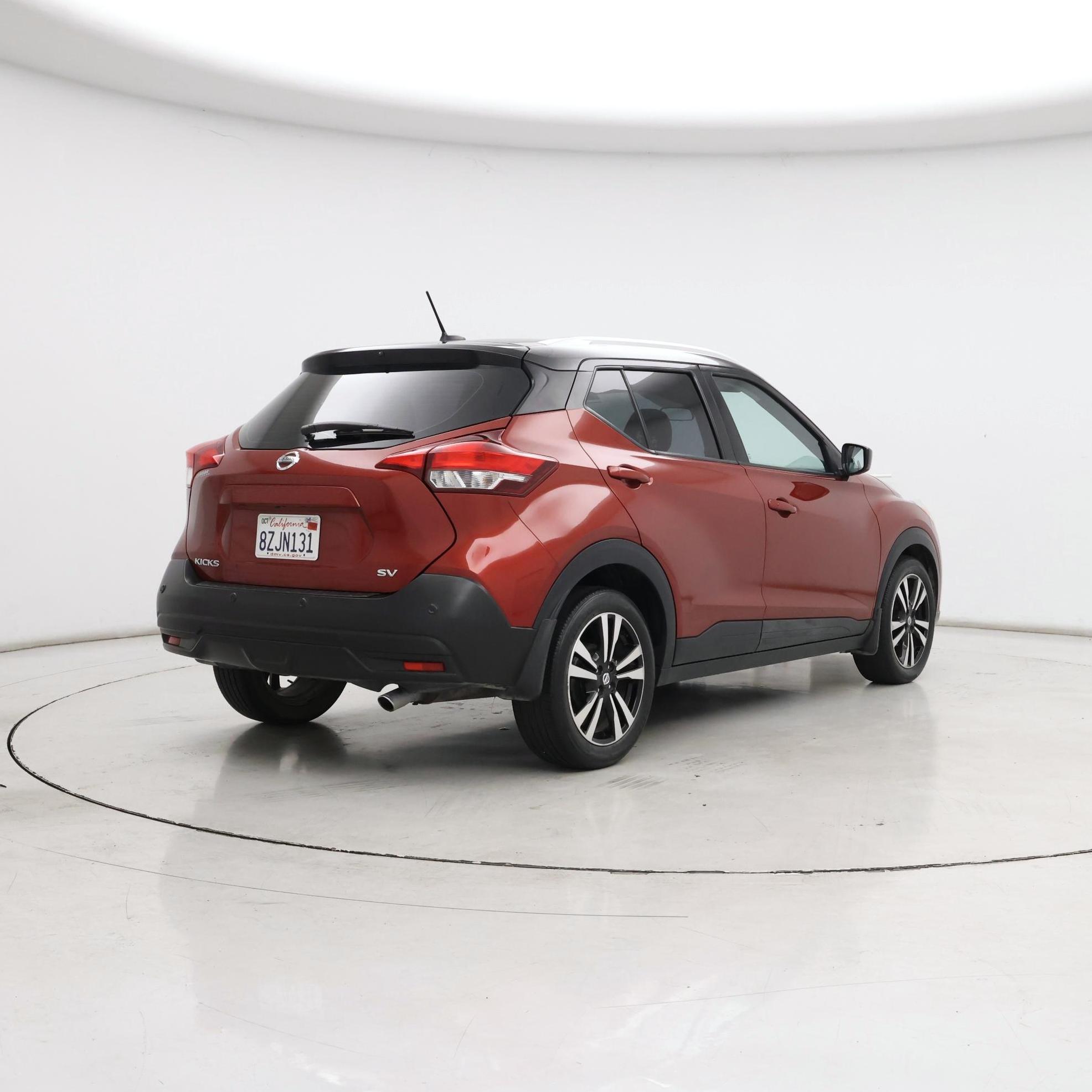 Thumbnail: 2020 Nissan Kicks - 8